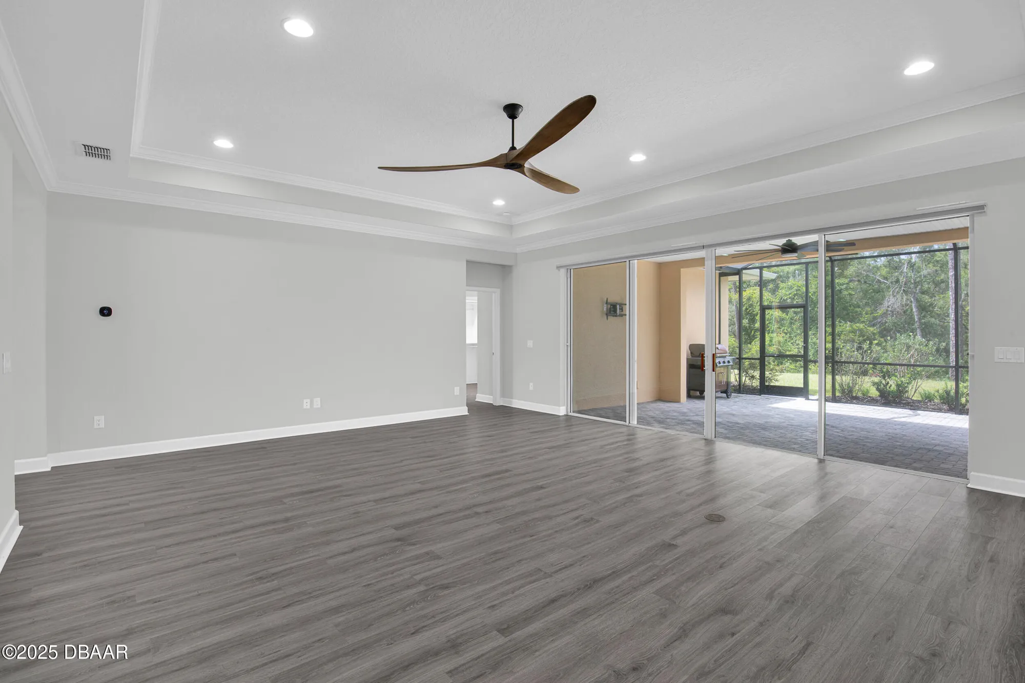 Property Slideshow image 10 of 121 | 580 barefoot life ln, Daytona Beach, FL, 32124