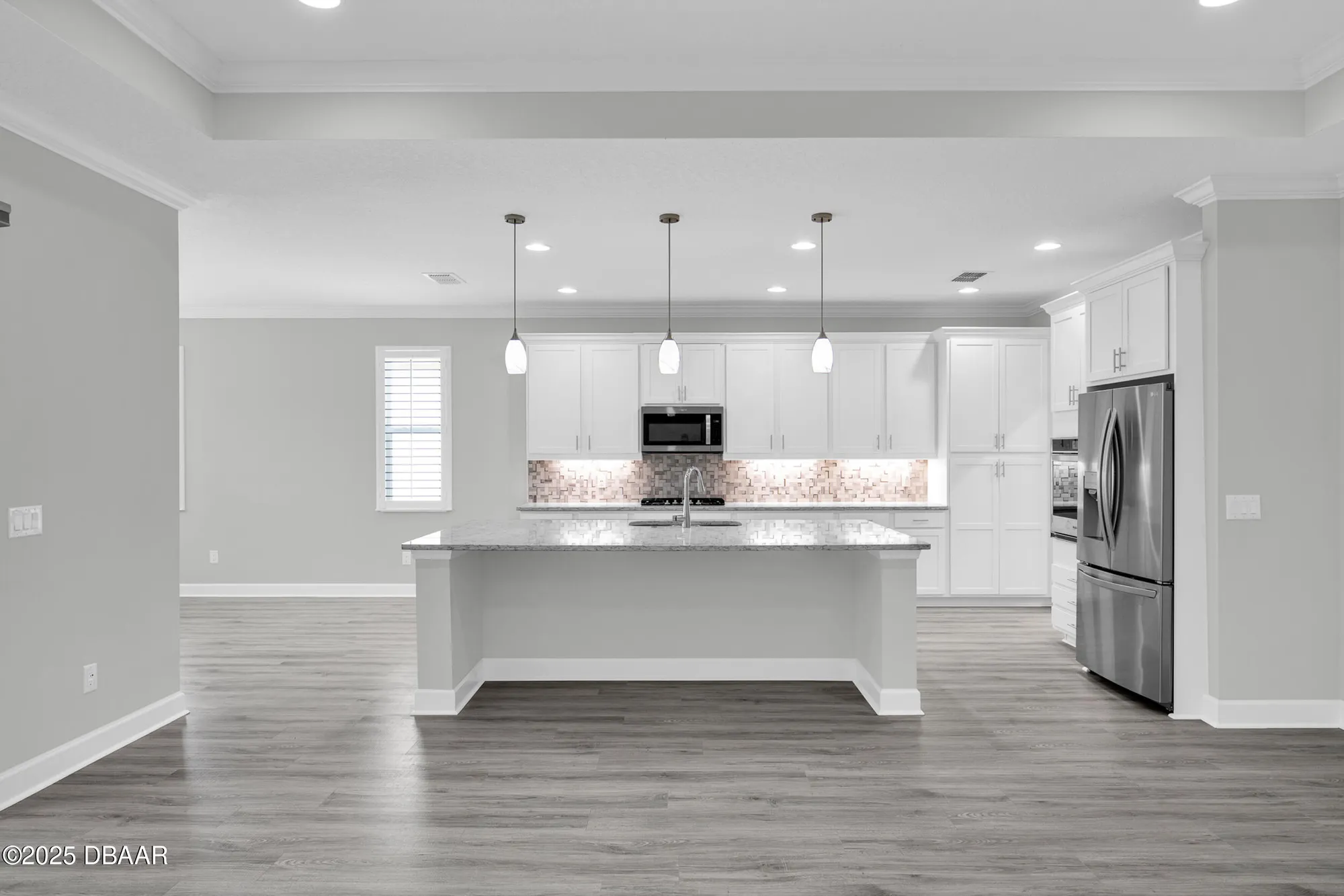 Property Slideshow image 11 of 121 | 580 barefoot life ln, Daytona Beach, FL, 32124