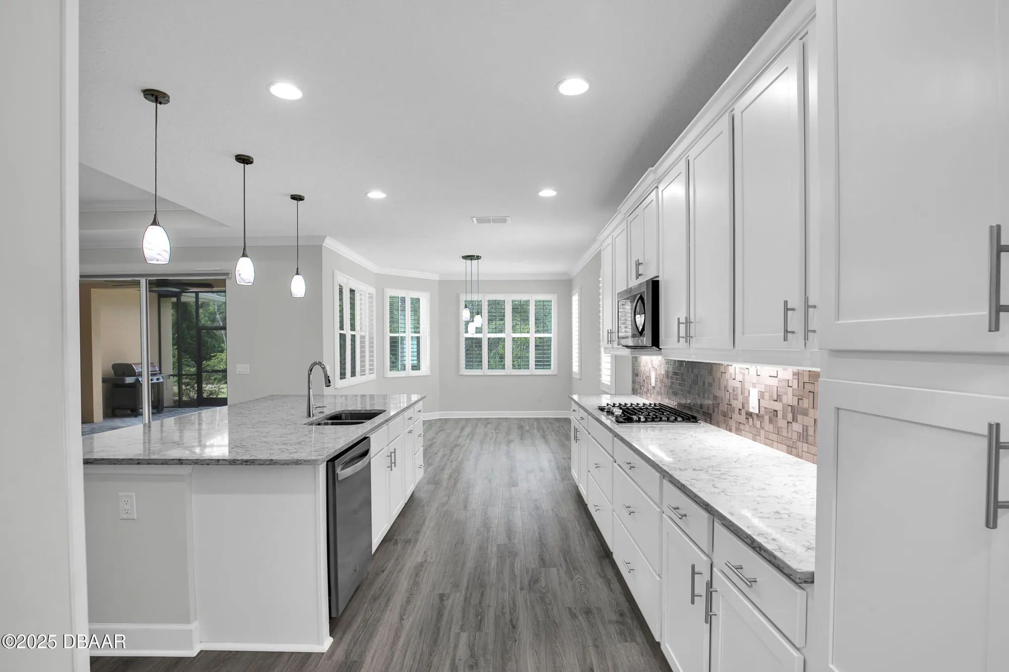 Property Slideshow image 14 of 121 | 580 barefoot life ln, Daytona Beach, FL, 32124