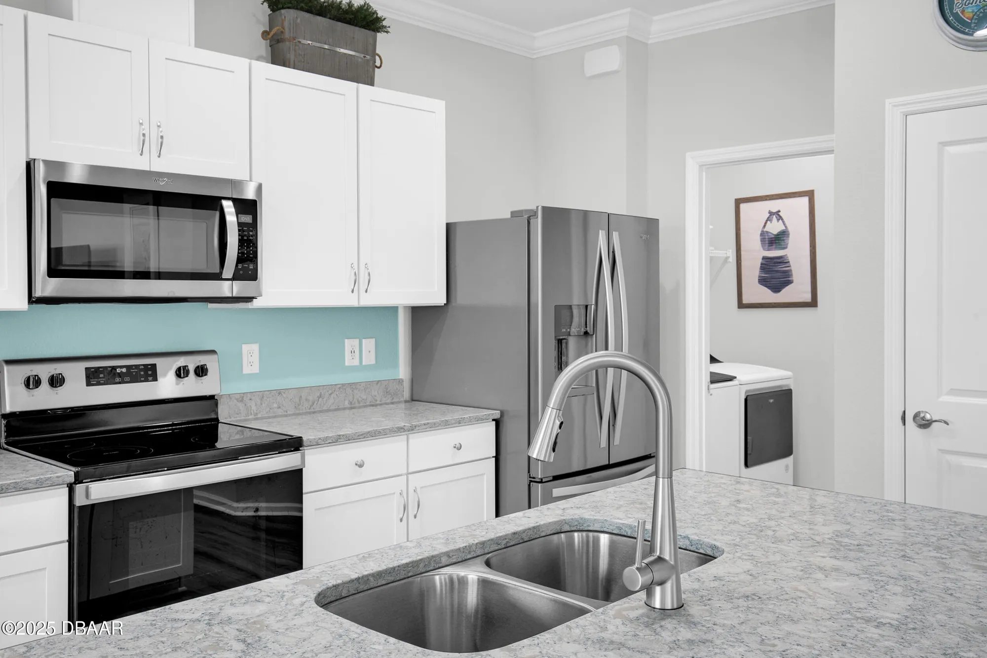 Property Slideshow image 12 of 86 | 290 pop top ln, Daytona Beach, FL, 32124