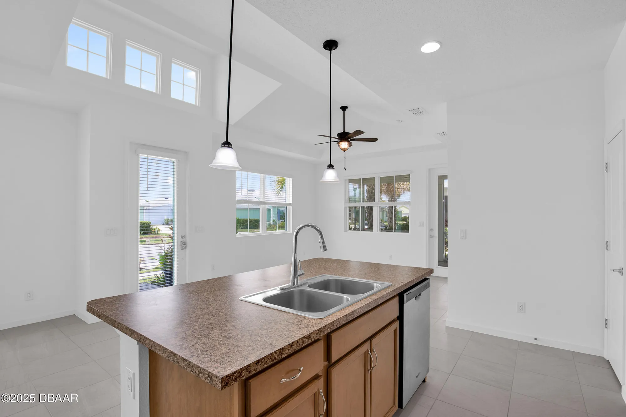 Property Slideshow image 12 of 68 | 512 landshark blvd, Daytona Beach, FL, 32124