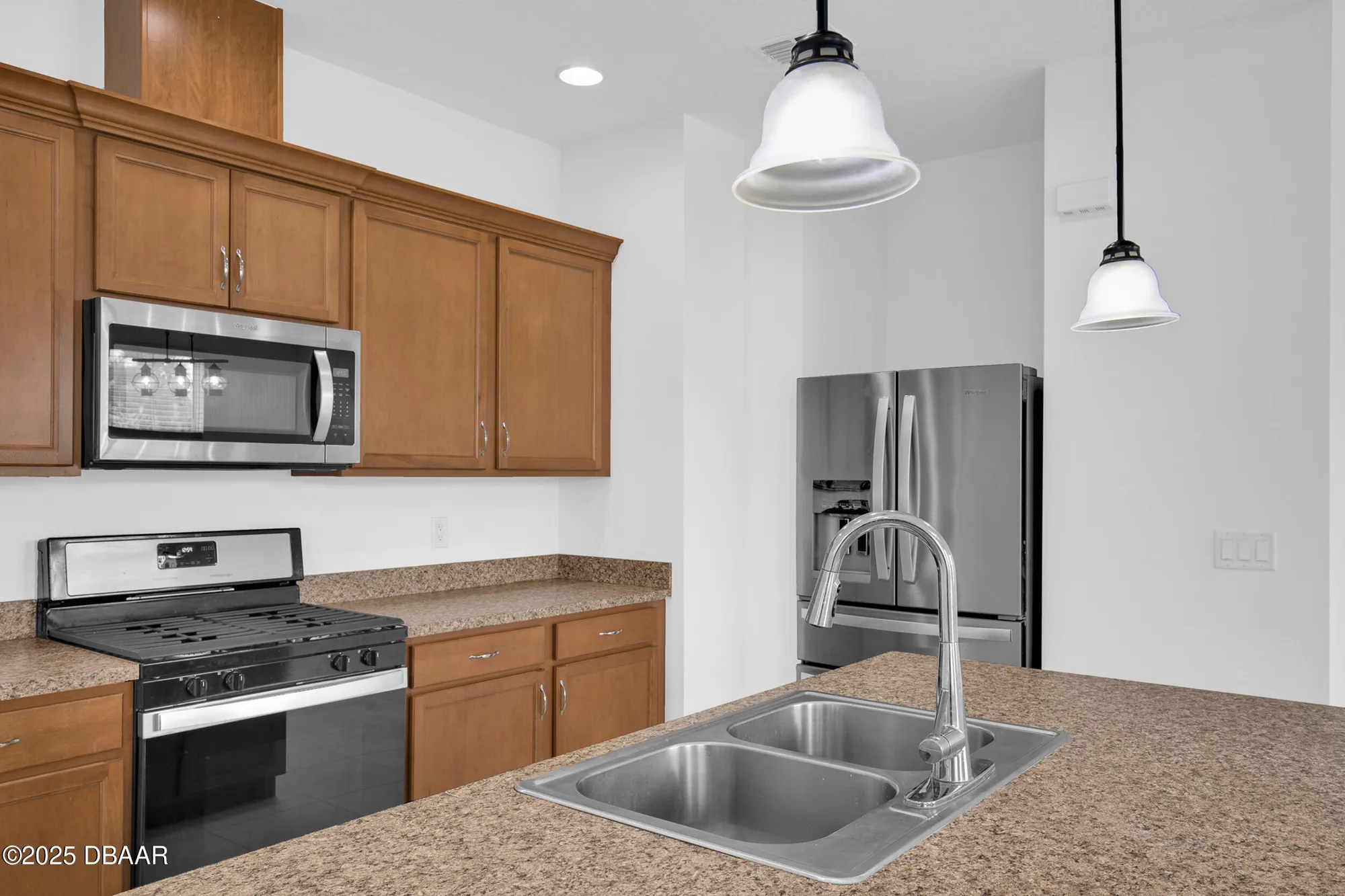 Property Slideshow image 13 of 68 | 512 landshark blvd, Daytona Beach, FL, 32124