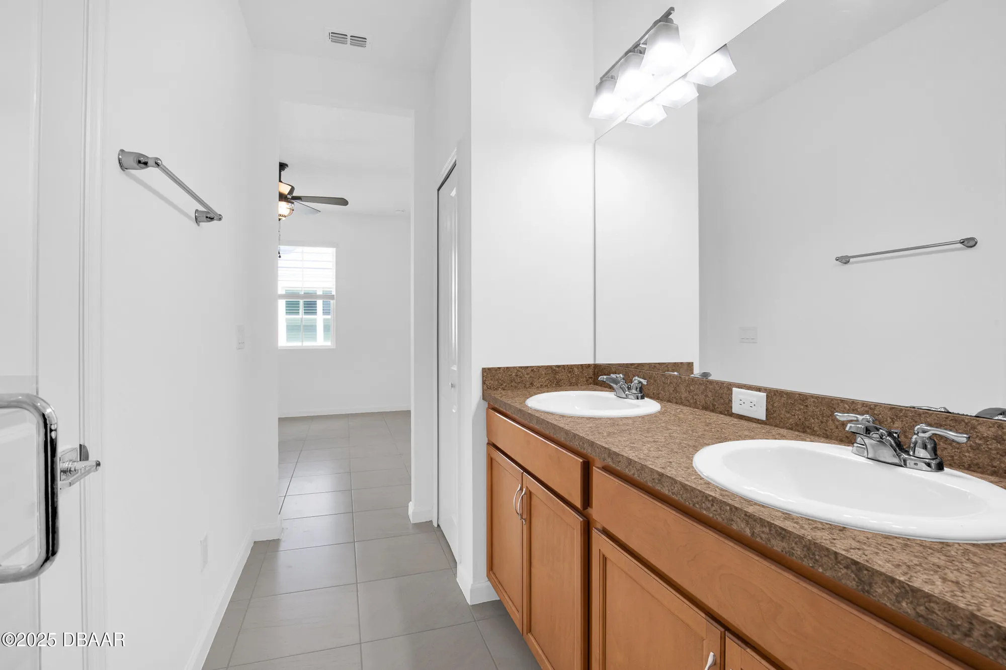 Property Slideshow image 20 of 68 | 512 landshark blvd, Daytona Beach, FL, 32124