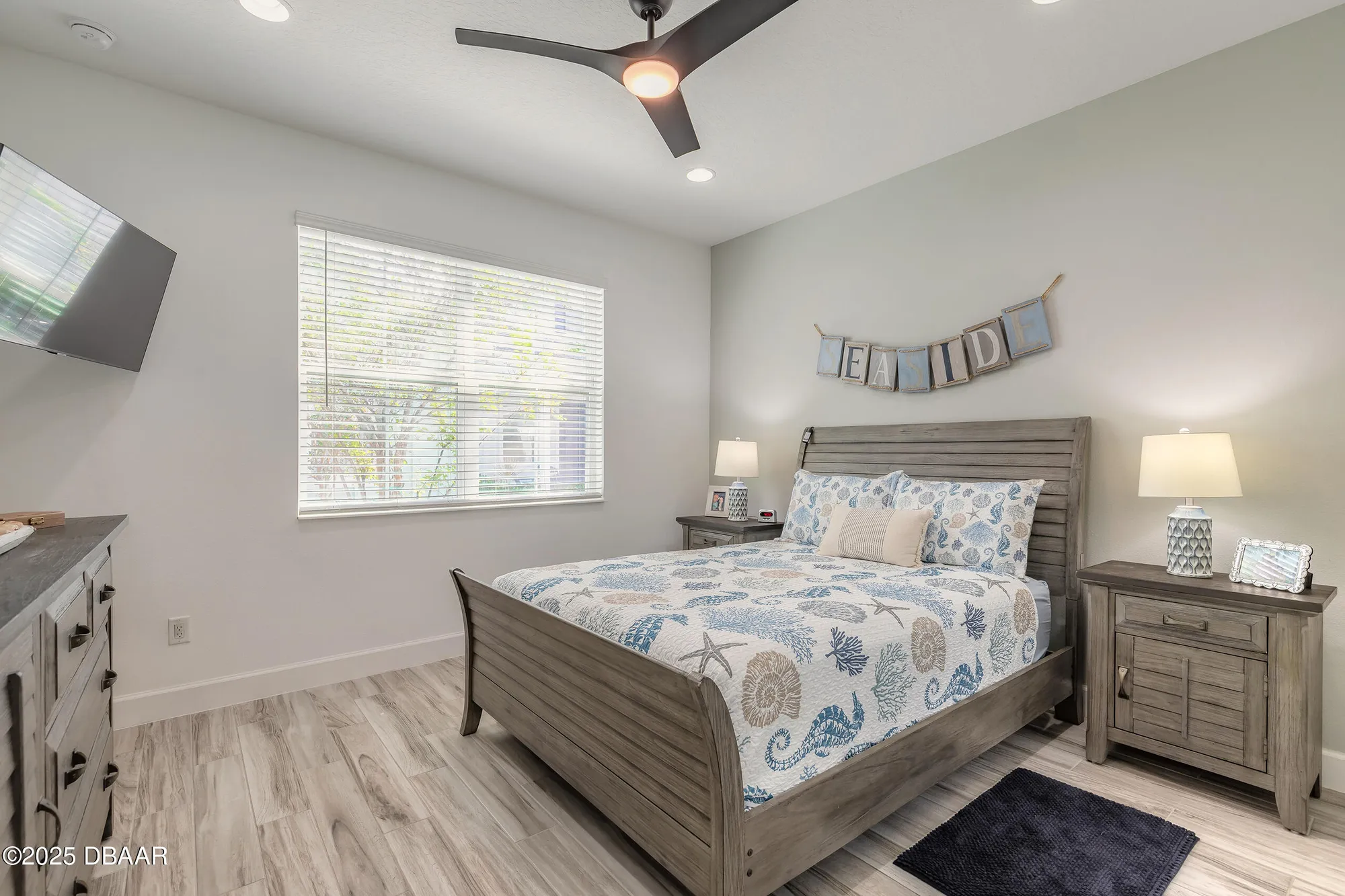 Property Slideshow image 12 of 33 | 356 parrot ln, Daytona Beach, FL, 32124