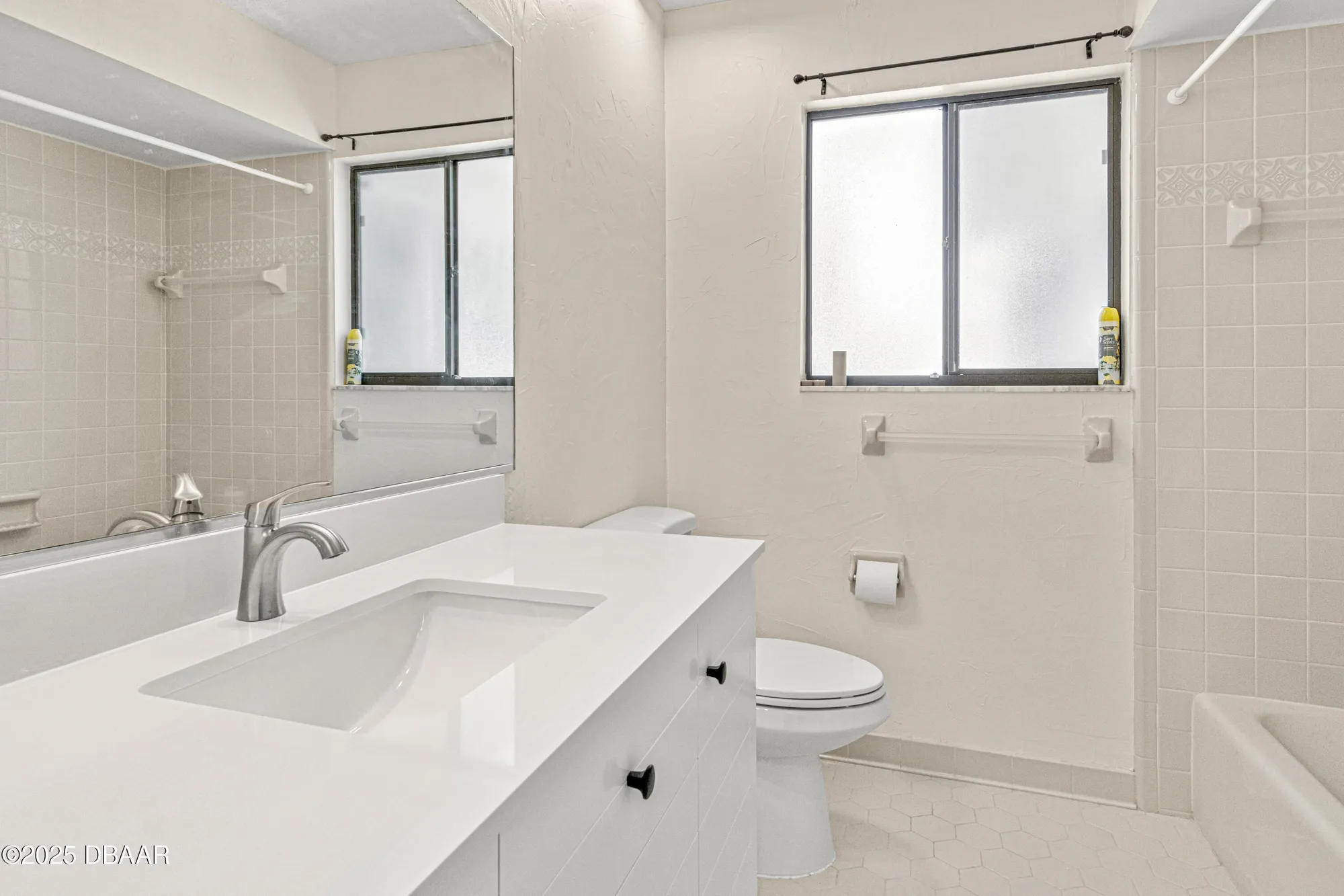 Property Slideshow image 15 of 30 | 124 loon ct, Daytona Beach, FL, 32119