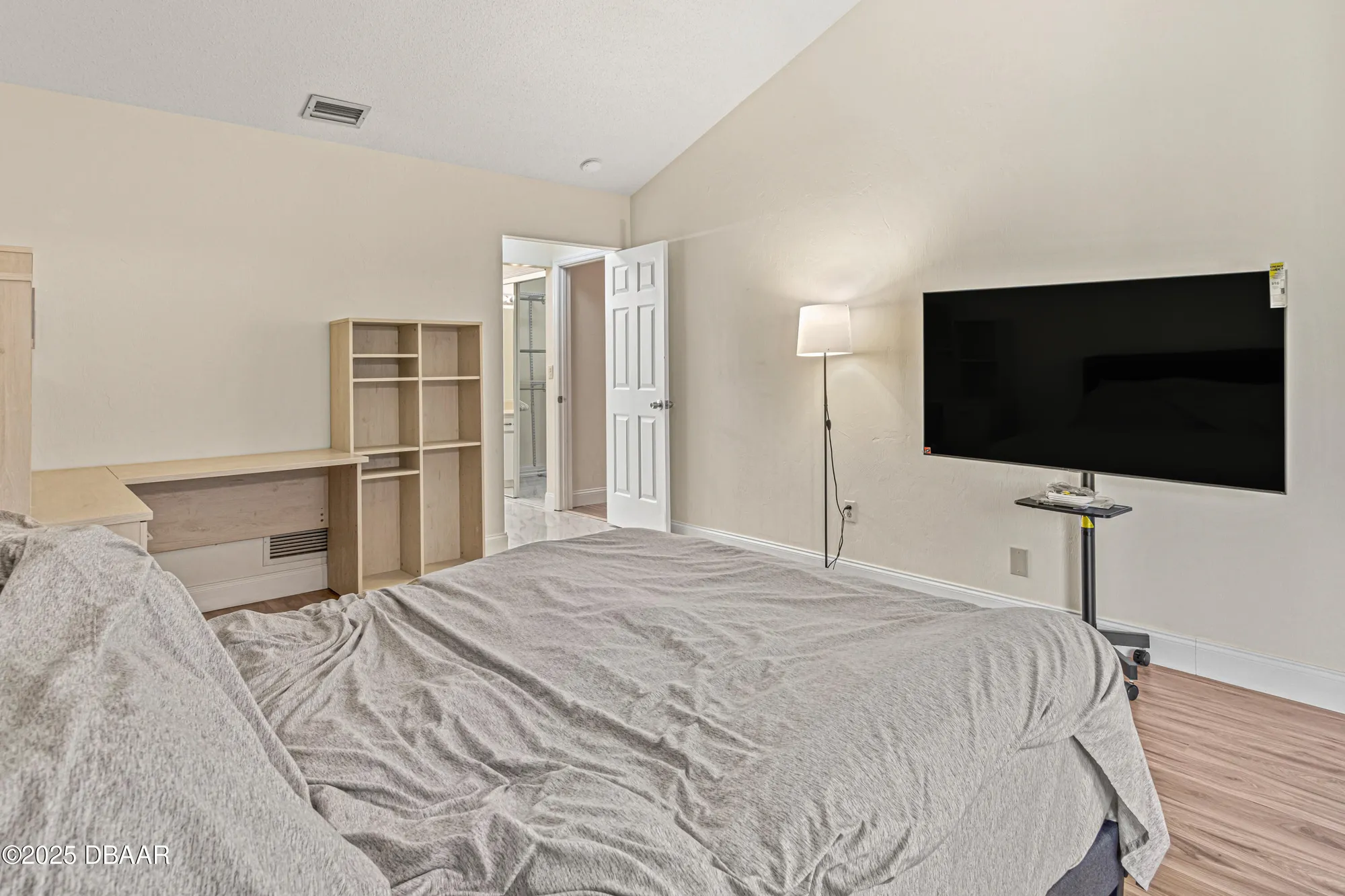 Property Slideshow image 17 of 30 | 124 loon ct, Daytona Beach, FL, 32119