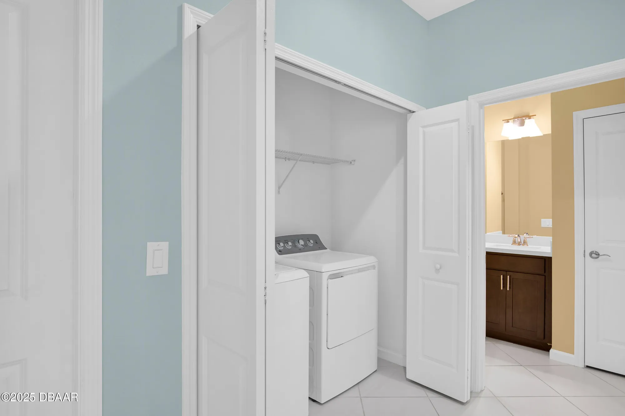 Property Slideshow image 27 of 88 | 221 island breeze ave, Daytona Beach, FL, 32124