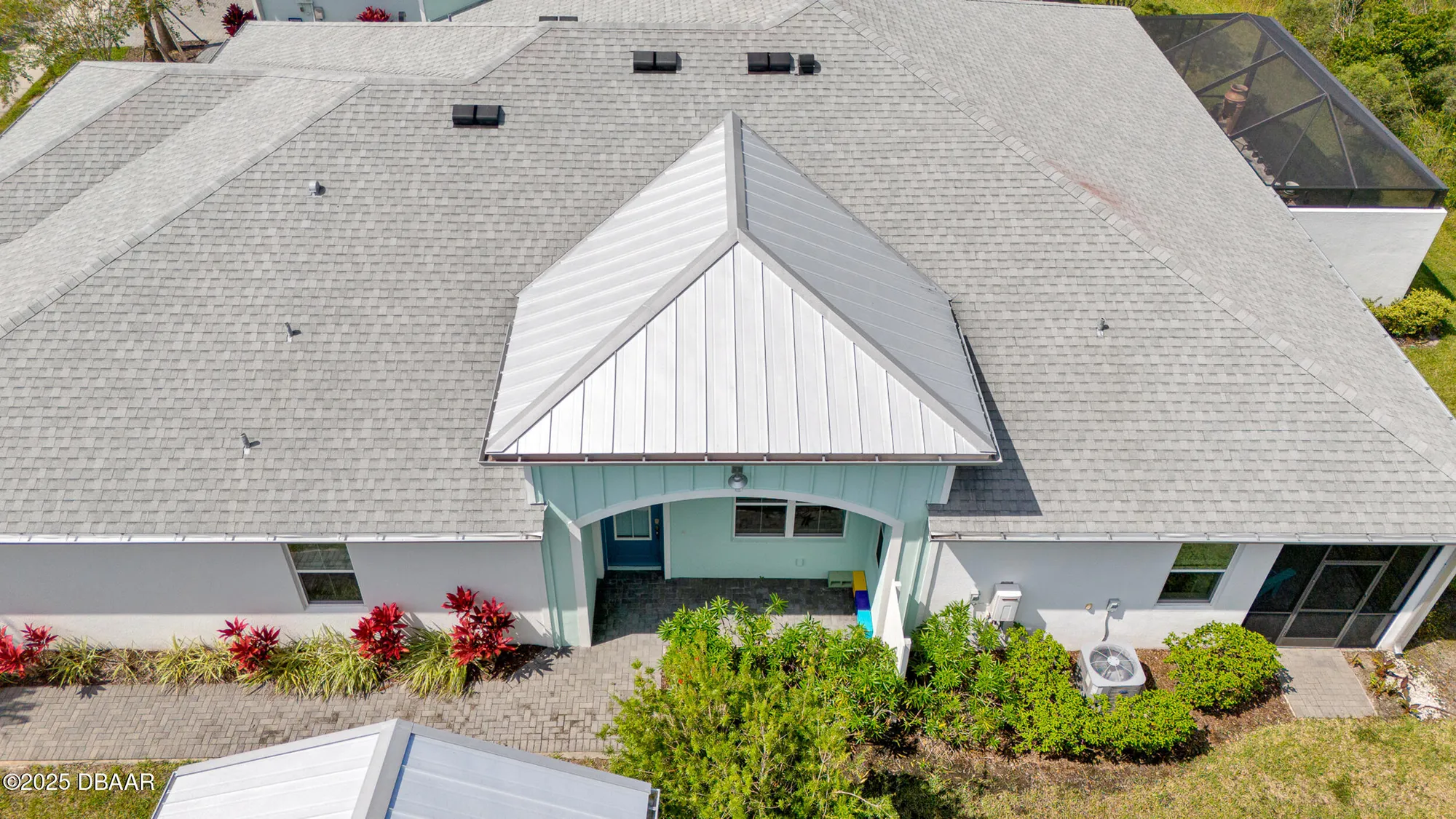 Property Slideshow image 37 of 88 | 221 island breeze ave, Daytona Beach, FL, 32124