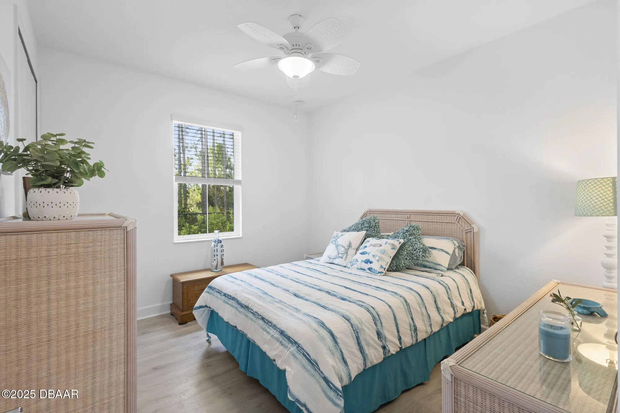 Property Slideshow image 14 of 36 | 299 pop top ln, Daytona Beach, FL, 32124