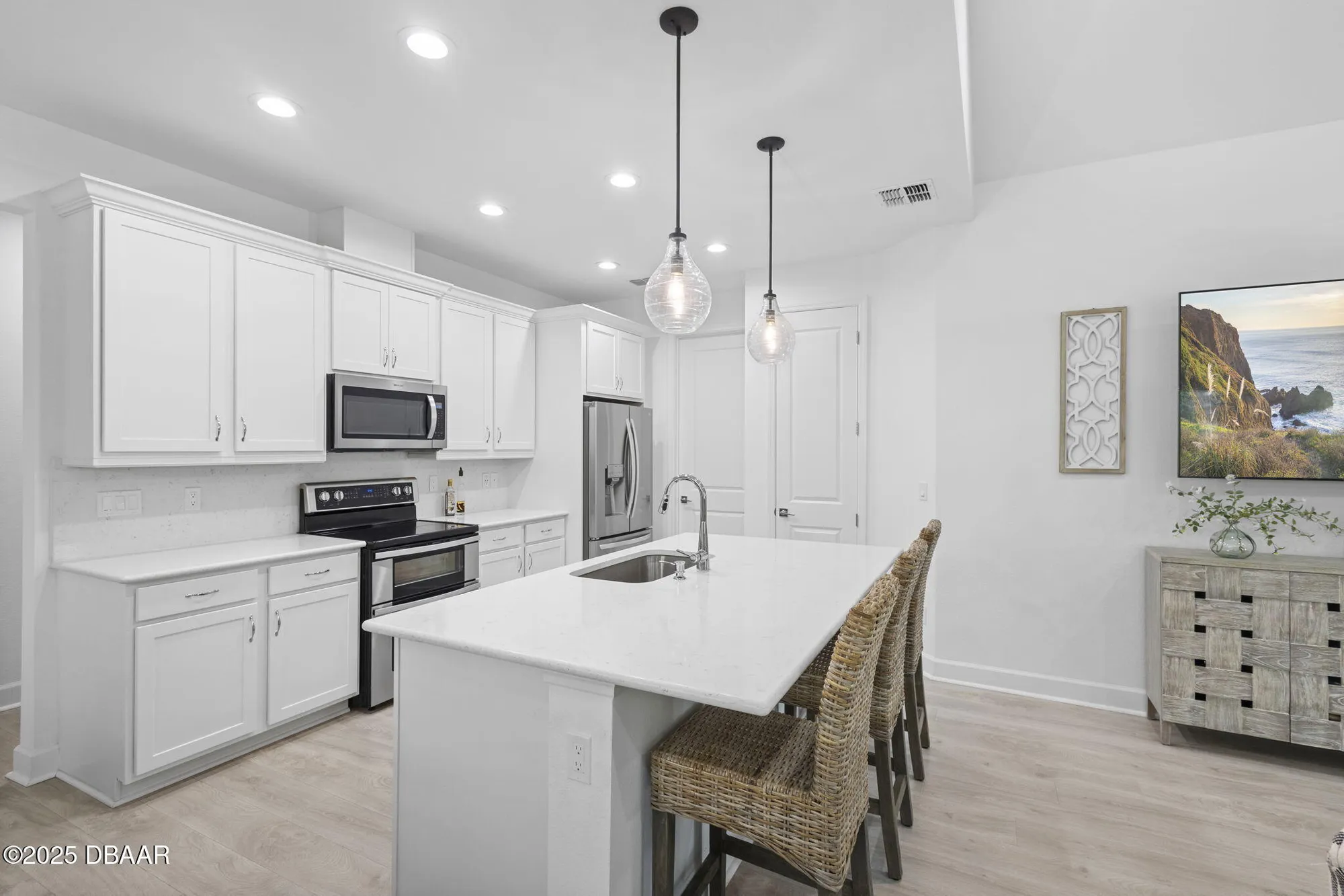 Property Slideshow image 7 of 36 | 299 pop top ln, Daytona Beach, FL, 32124