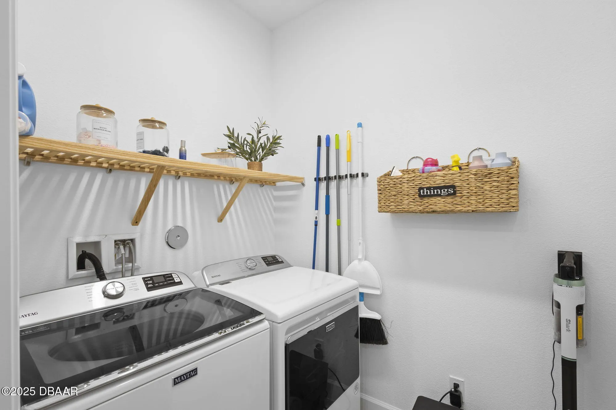 Property Slideshow image 17 of 36 | 299 pop top ln, Daytona Beach, FL, 32124