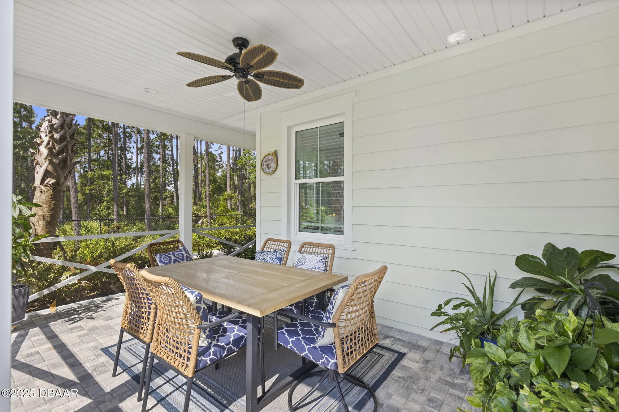 Property Slideshow image 4 of 36 | 299 pop top ln, Daytona Beach, FL, 32124