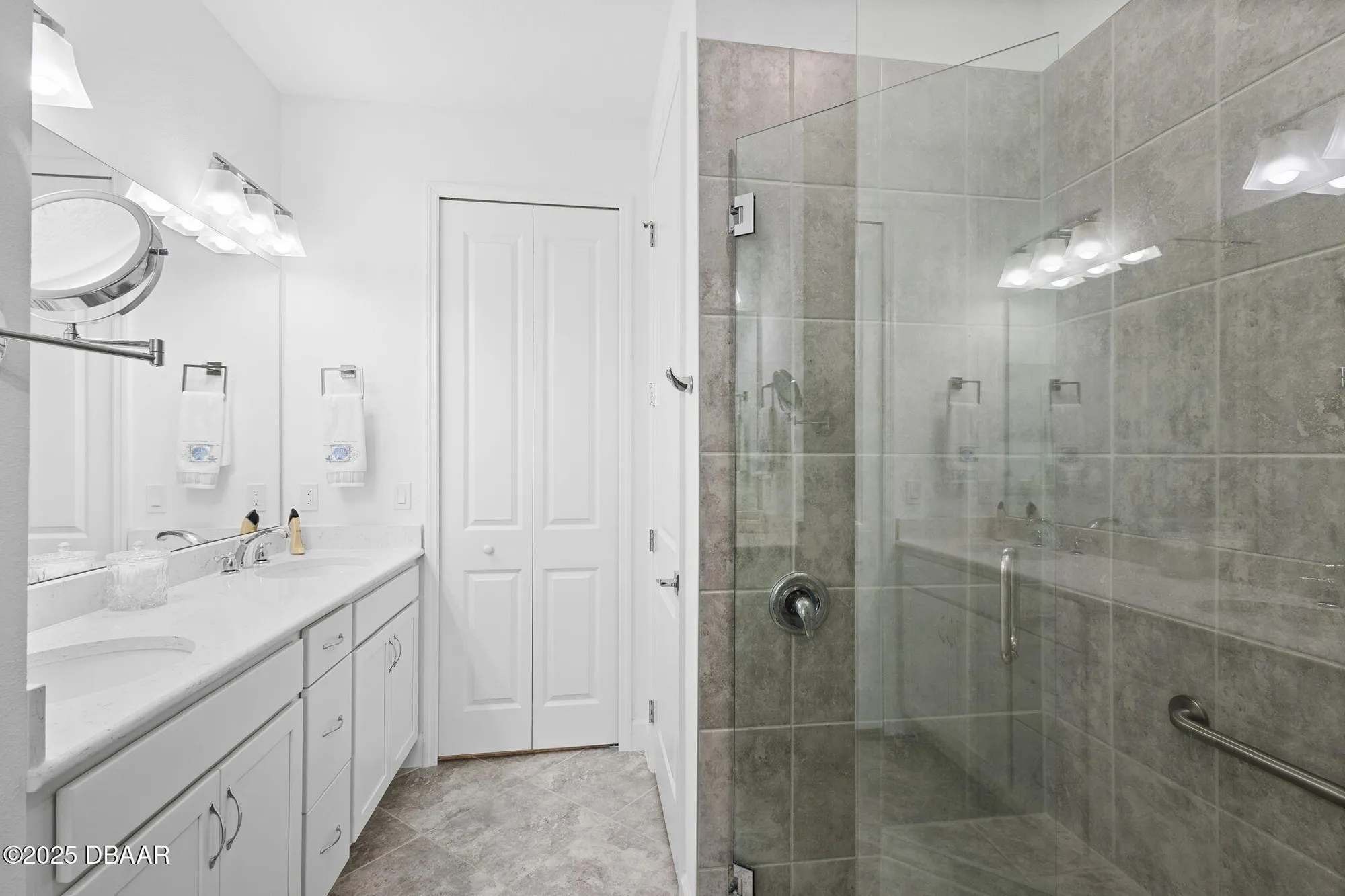 Property Slideshow image 12 of 36 | 299 pop top ln, Daytona Beach, FL, 32124
