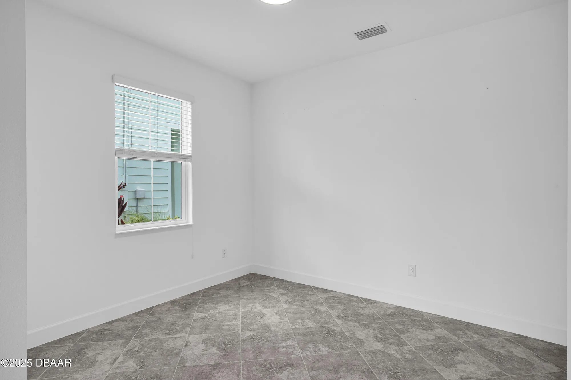 Property Slideshow image 29 of 111 | 944 margaritaville ave, Daytona Beach, FL, 32124