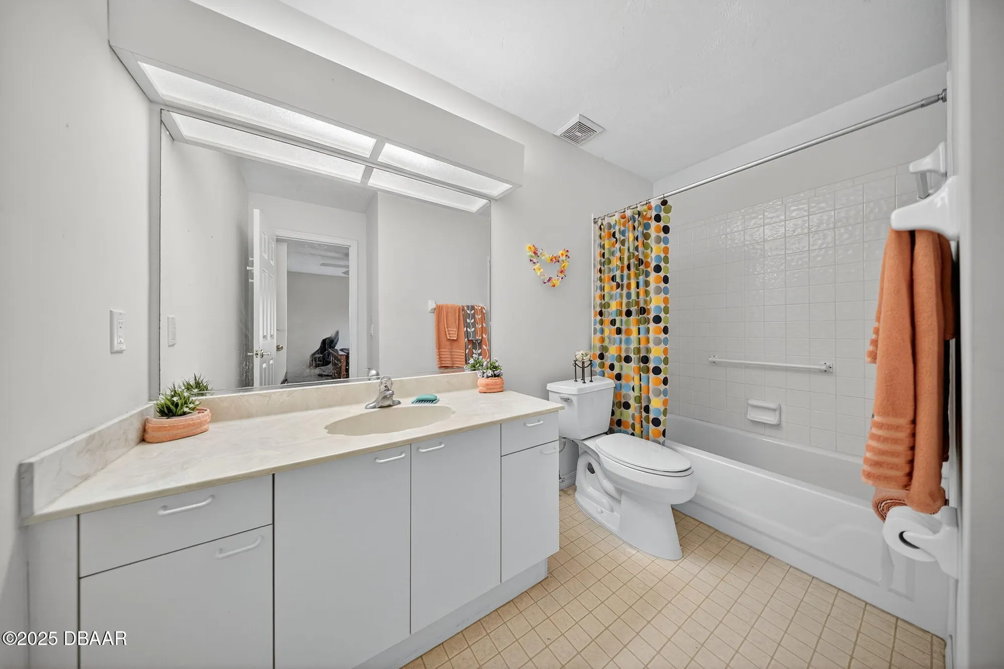 Property Slideshow image 14 of 47 | 48 treetop cir, Ormond Beach, FL, 32174