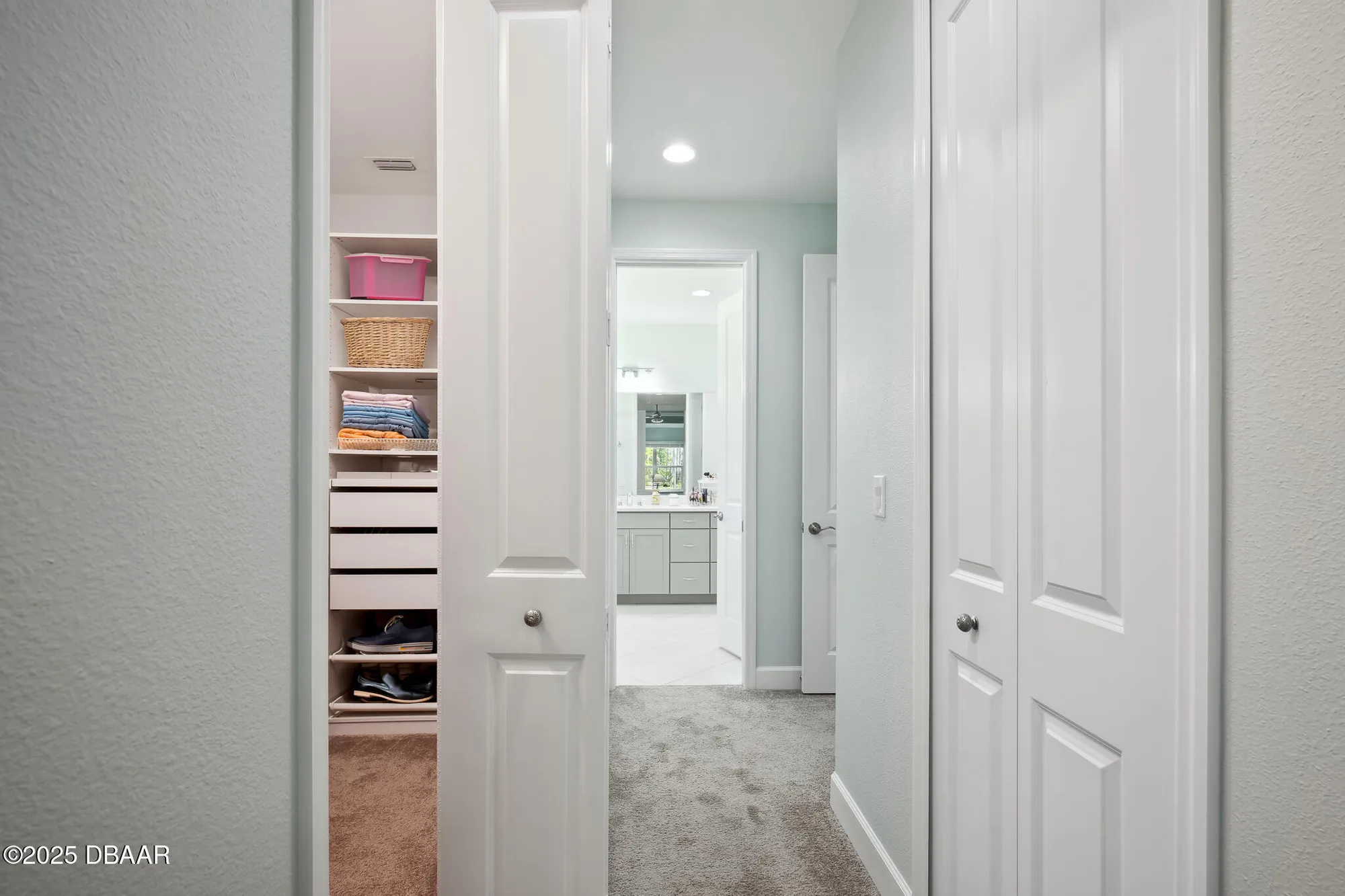 Property Slideshow image 22 of 107 | 901 barnacle bay ct, Daytona Beach, FL, 32124