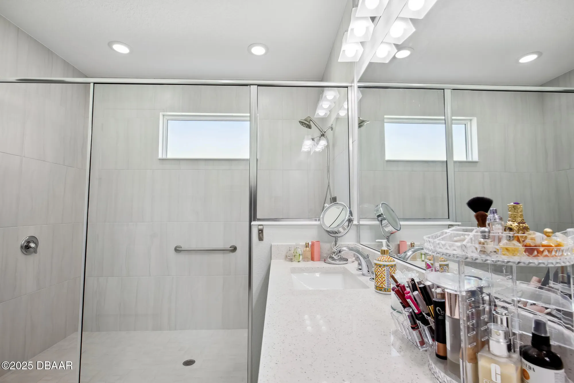 Property Slideshow image 25 of 107 | 901 barnacle bay ct, Daytona Beach, FL, 32124