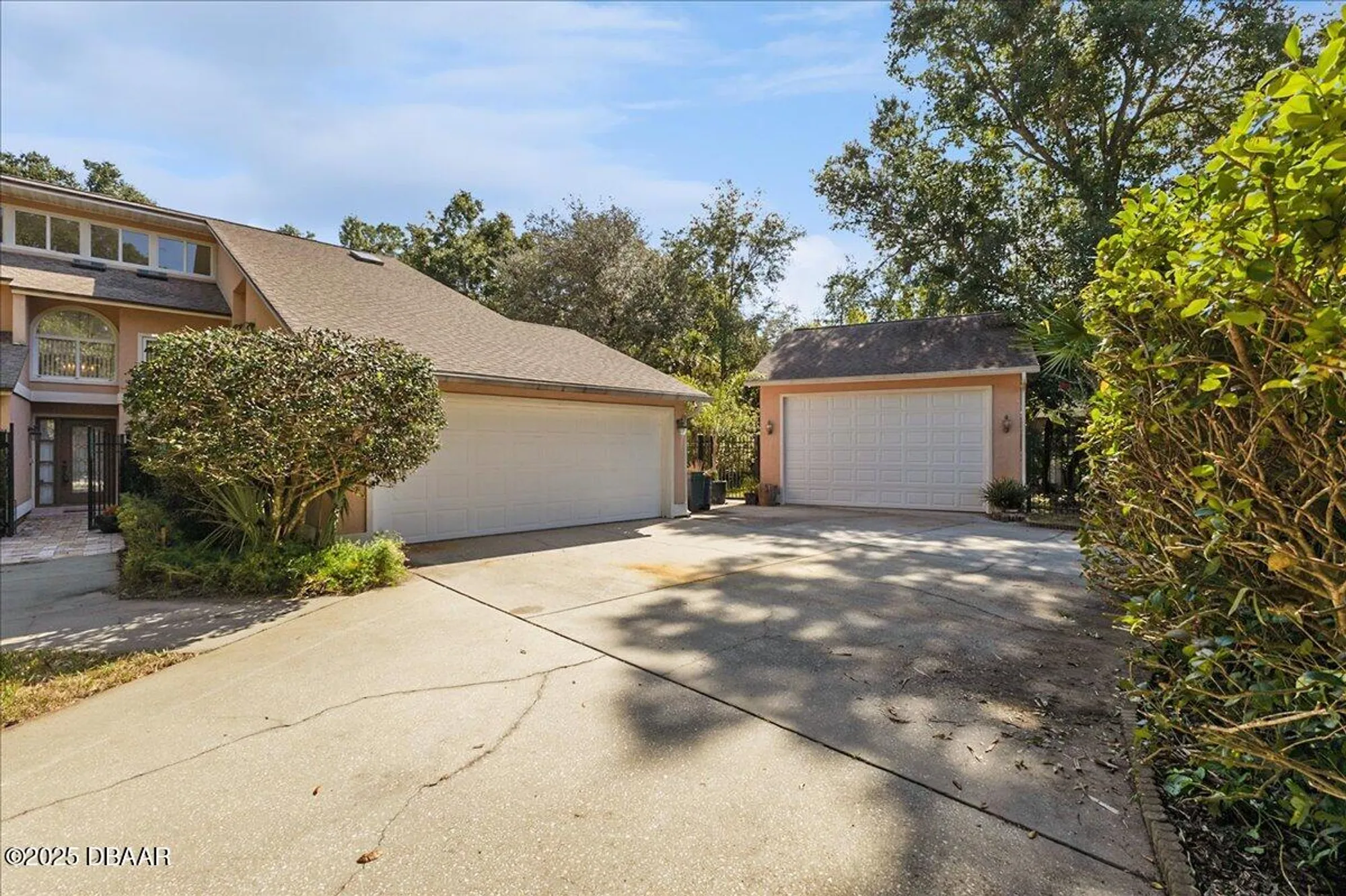 Property Slideshow image 2 of 63 | 3 crooked bridge way, Ormond Beach, FL, 32174