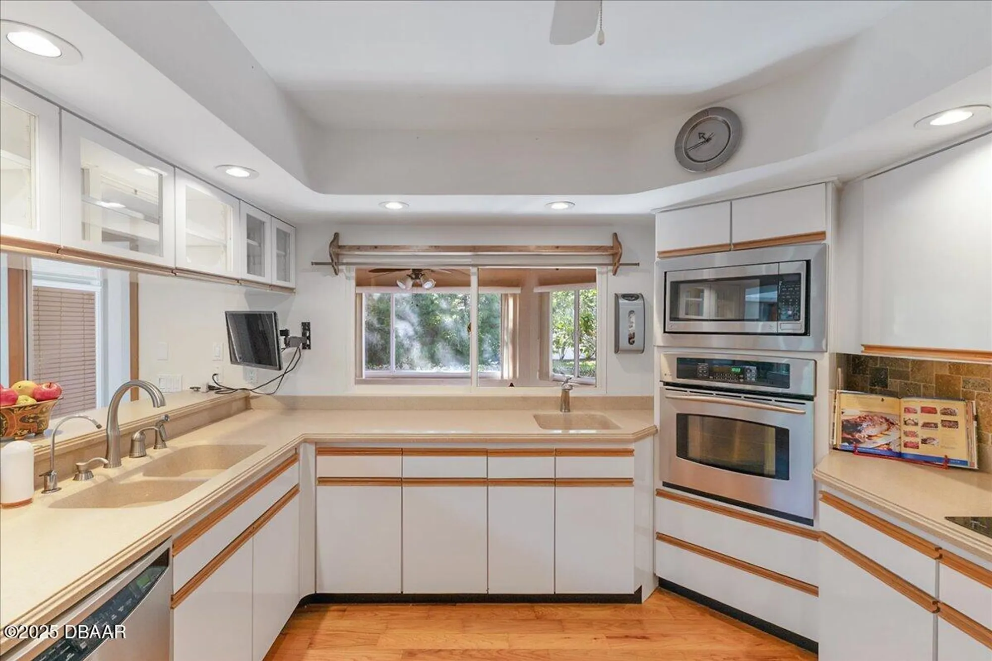 Property Slideshow image 16 of 63 | 3 crooked bridge way, Ormond Beach, FL, 32174