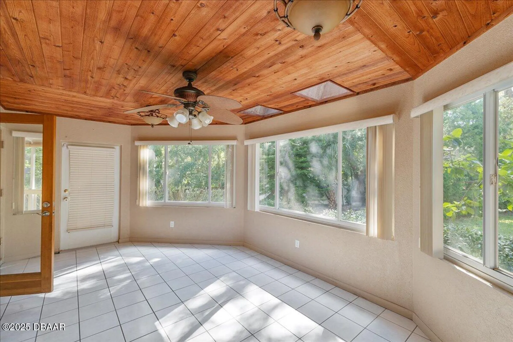 Property Slideshow image 19 of 63 | 3 crooked bridge way, Ormond Beach, FL, 32174