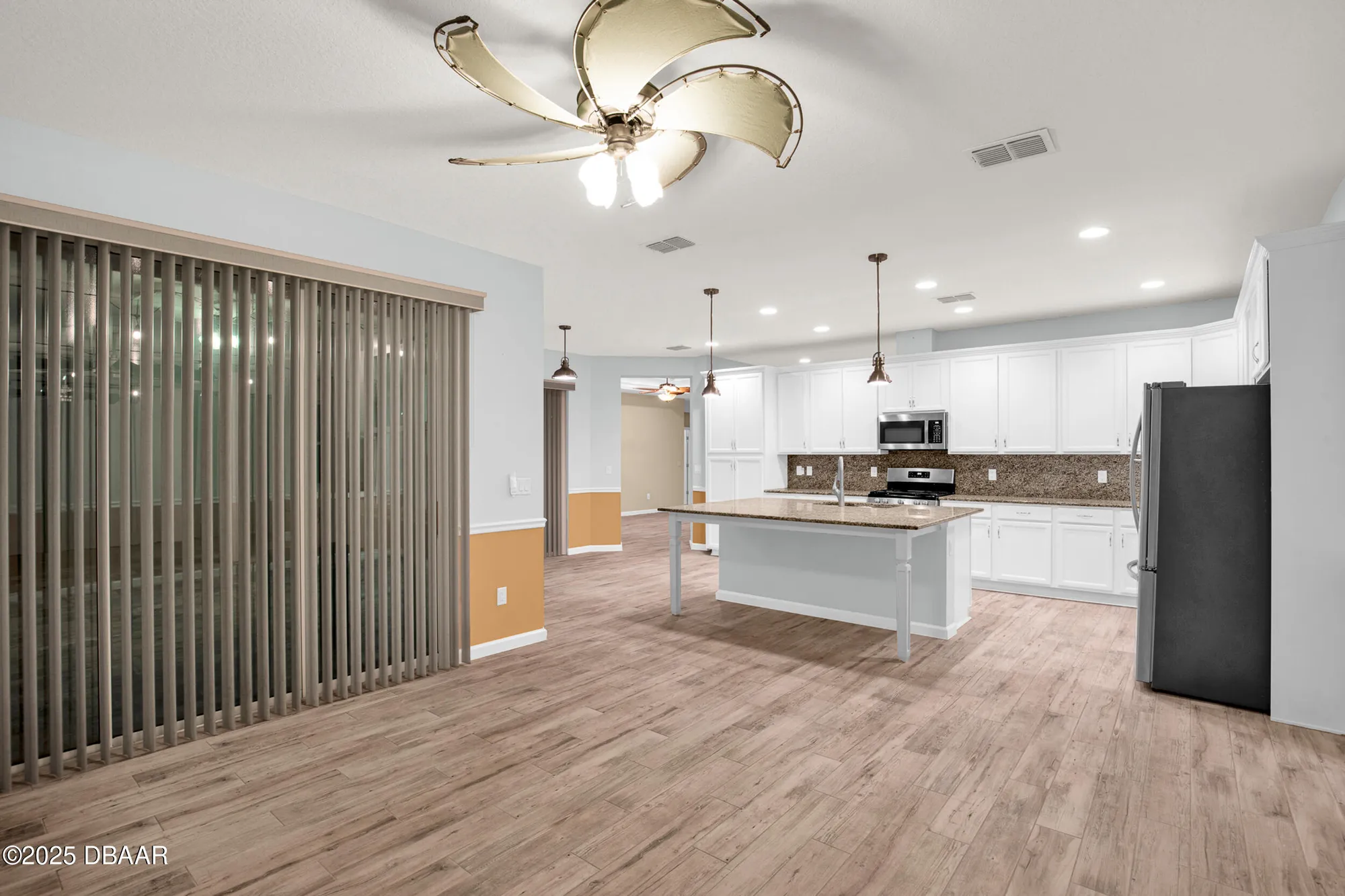 Property Slideshow image 16 of 126 | 842 attitude ave, Daytona Beach, FL, 32124