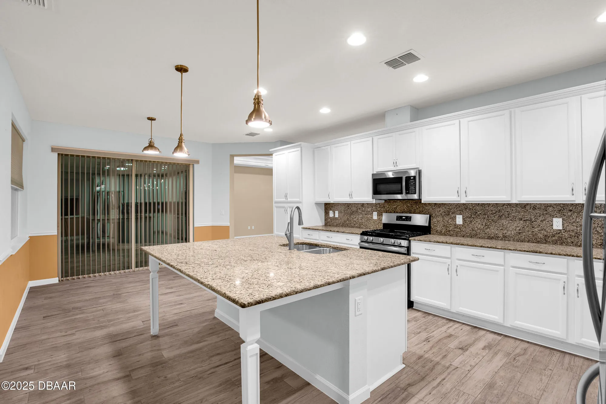 Property Slideshow image 21 of 126 | 842 attitude ave, Daytona Beach, FL, 32124