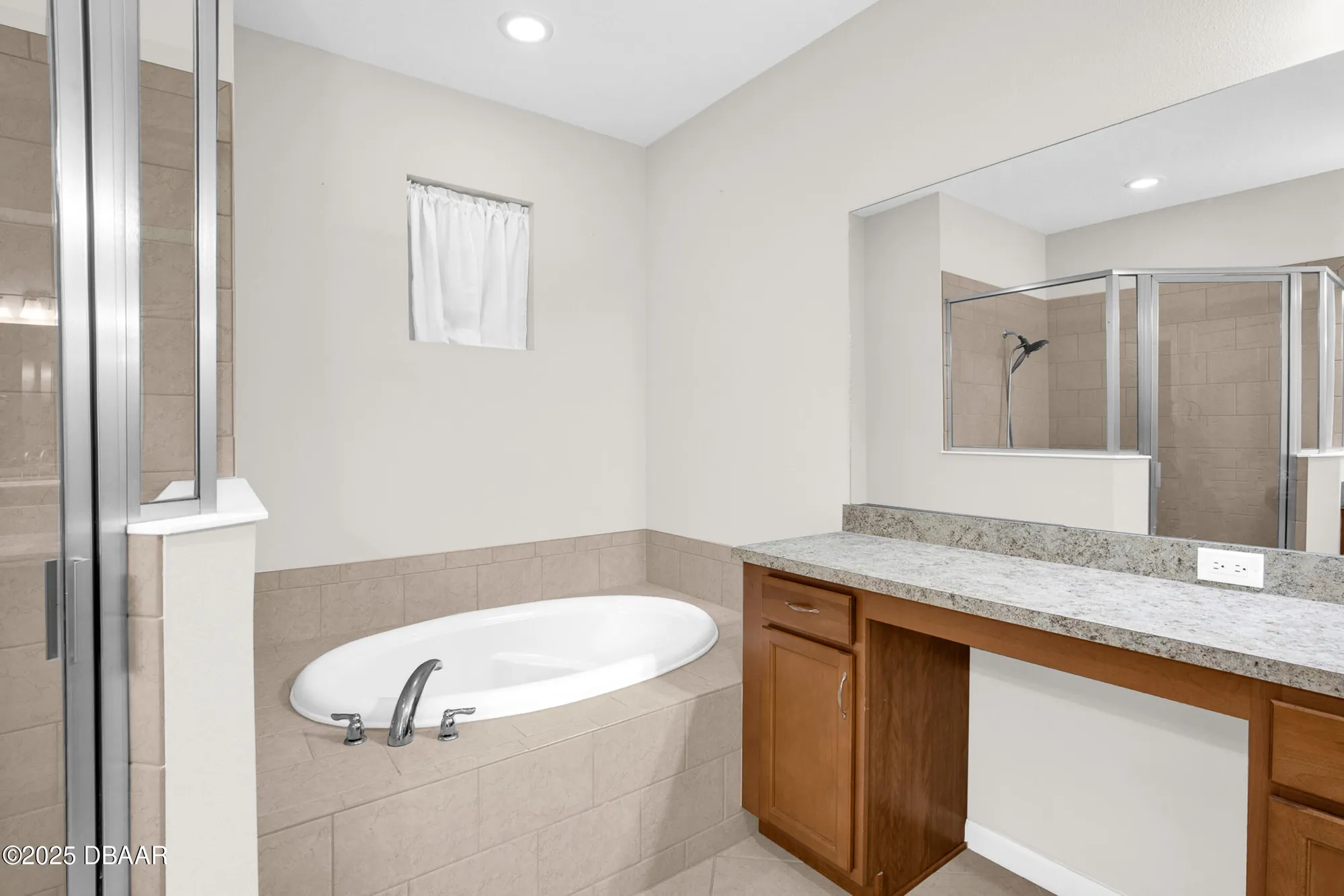 Property Slideshow image 27 of 126 | 842 attitude ave, Daytona Beach, FL, 32124