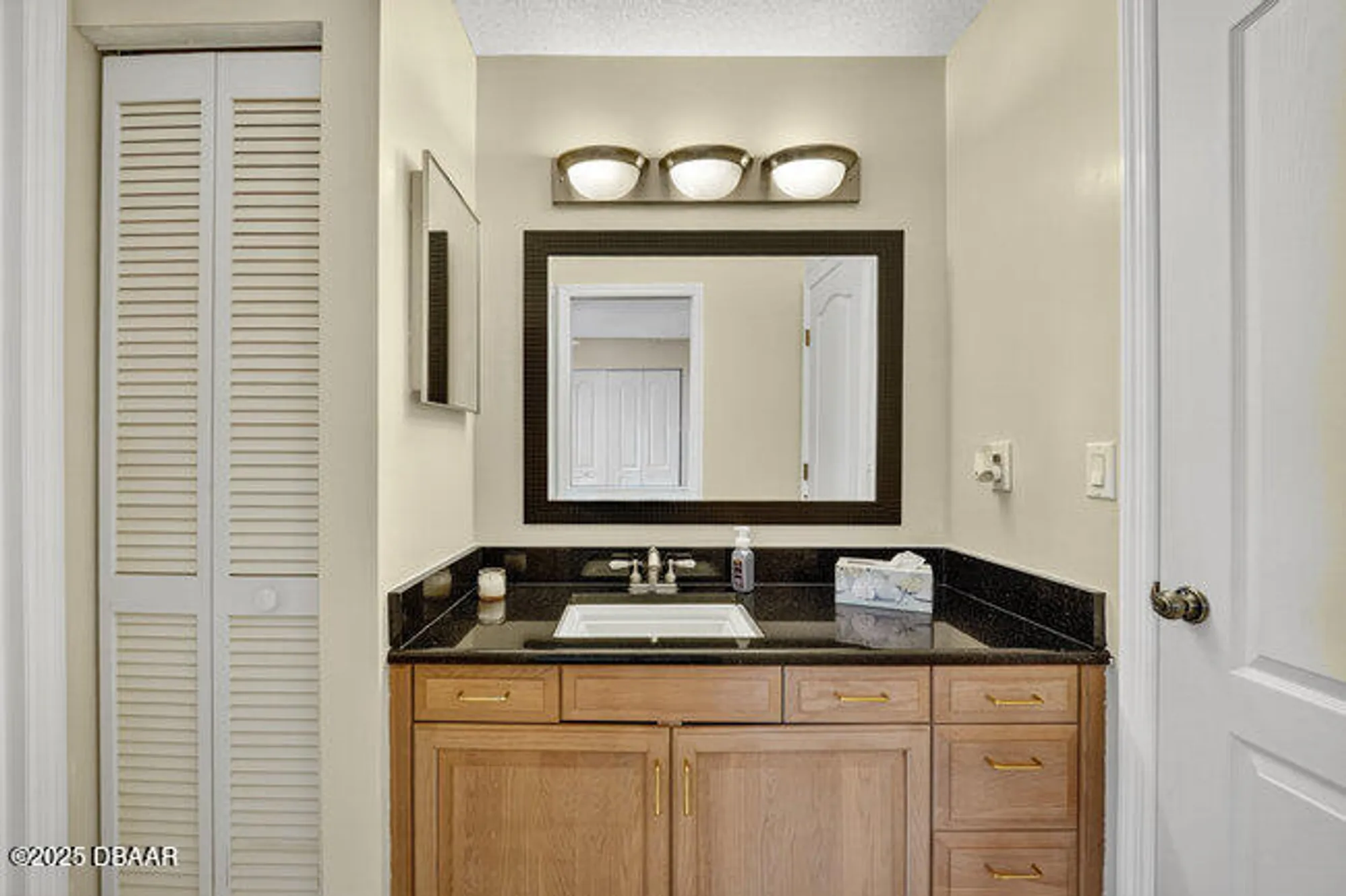 Property Slideshow image 37 of 79 | 94 shadowcreek way, Ormond Beach, FL, 32174