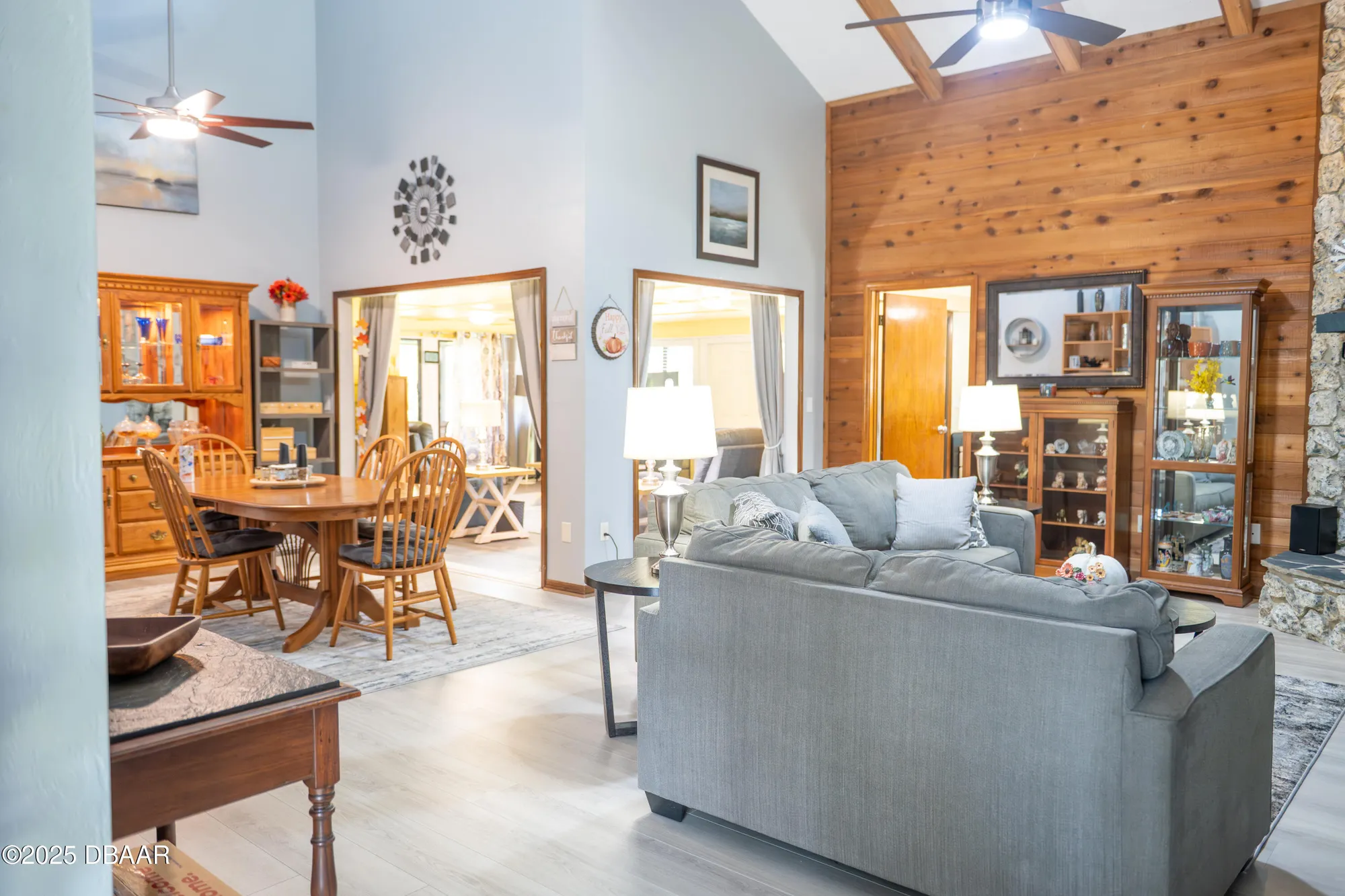 Property Slideshow image 2 of 41 | 5 skimmer cir, Daytona Beach, FL, 32119