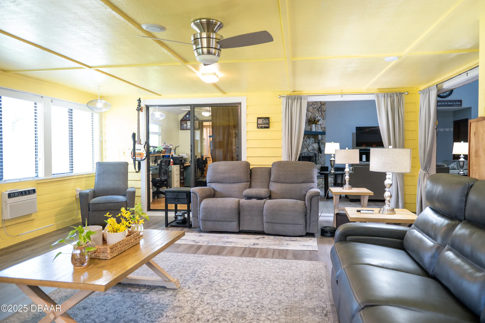 Property Slideshow image 12 of 41 | 5 skimmer cir, Daytona Beach, FL, 32119