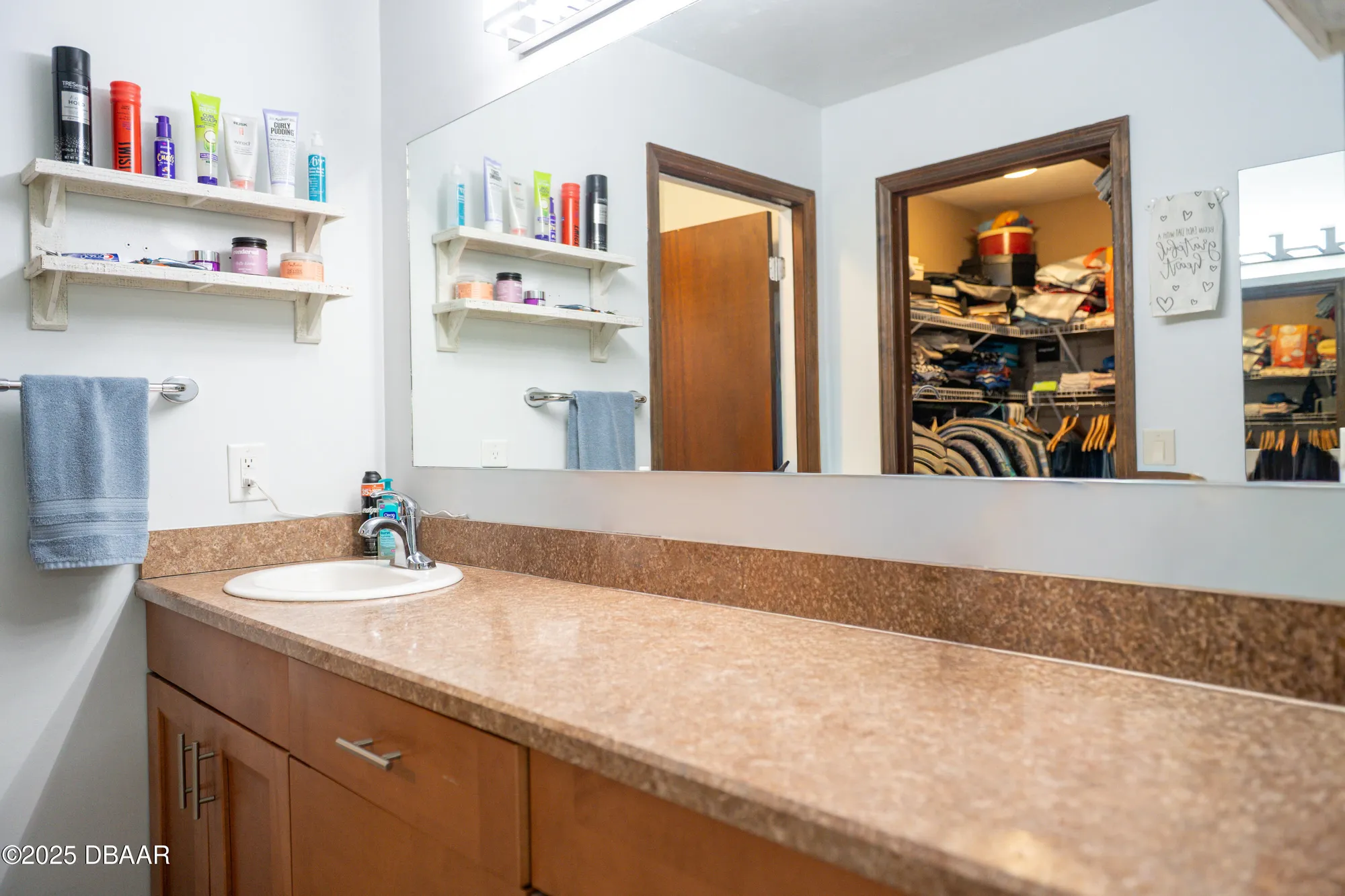 Property Slideshow image 19 of 41 | 5 skimmer cir, Daytona Beach, FL, 32119