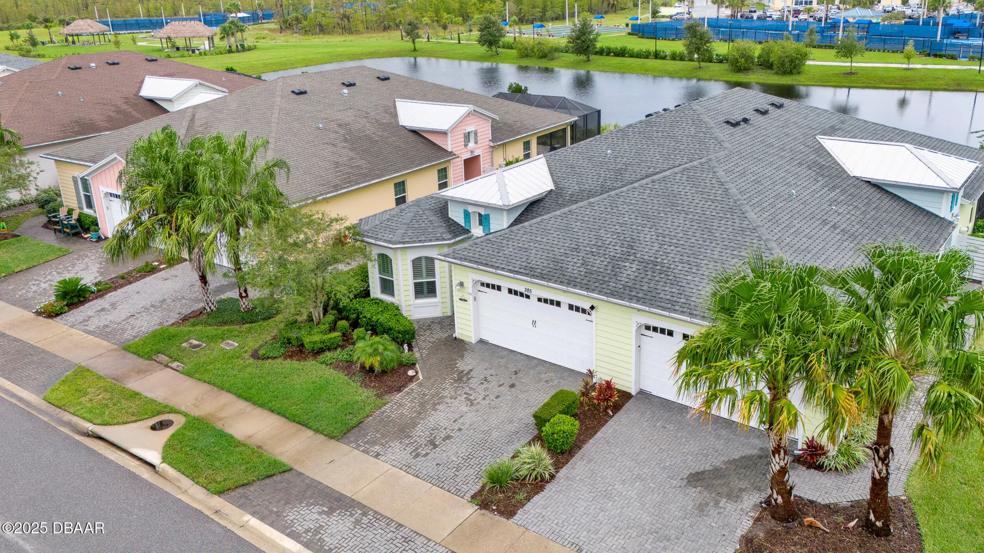 Property Slideshow image 43 of 86 | 285 island breeze ave, Daytona Beach, FL, 32124