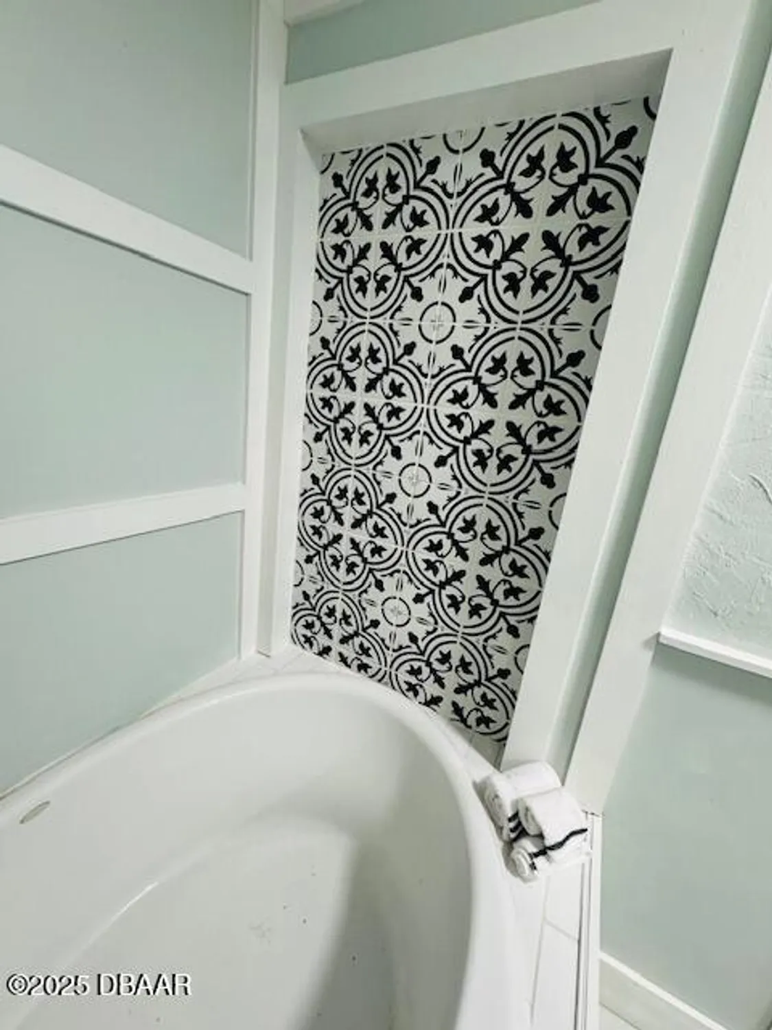 Property Slideshow image 11 of 15 | 130 cypress pond rd, Port Orange, FL, 32128