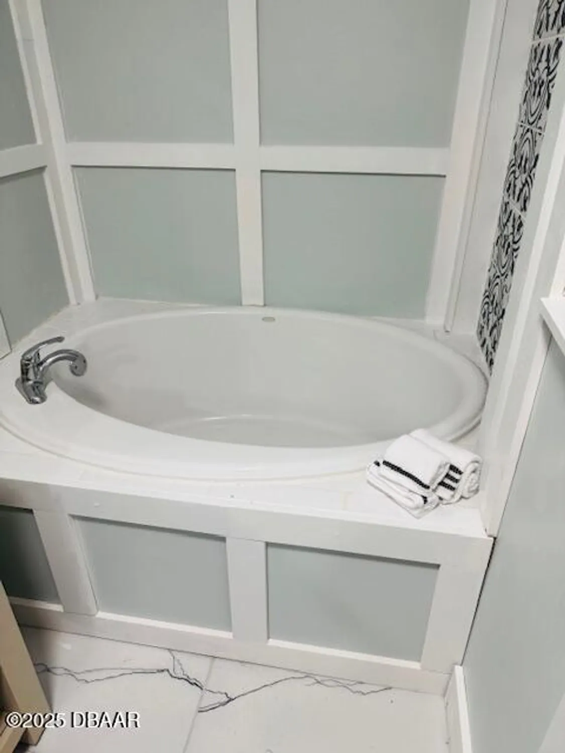 Property Slideshow image 10 of 15 | 130 cypress pond rd, Port Orange, FL, 32128