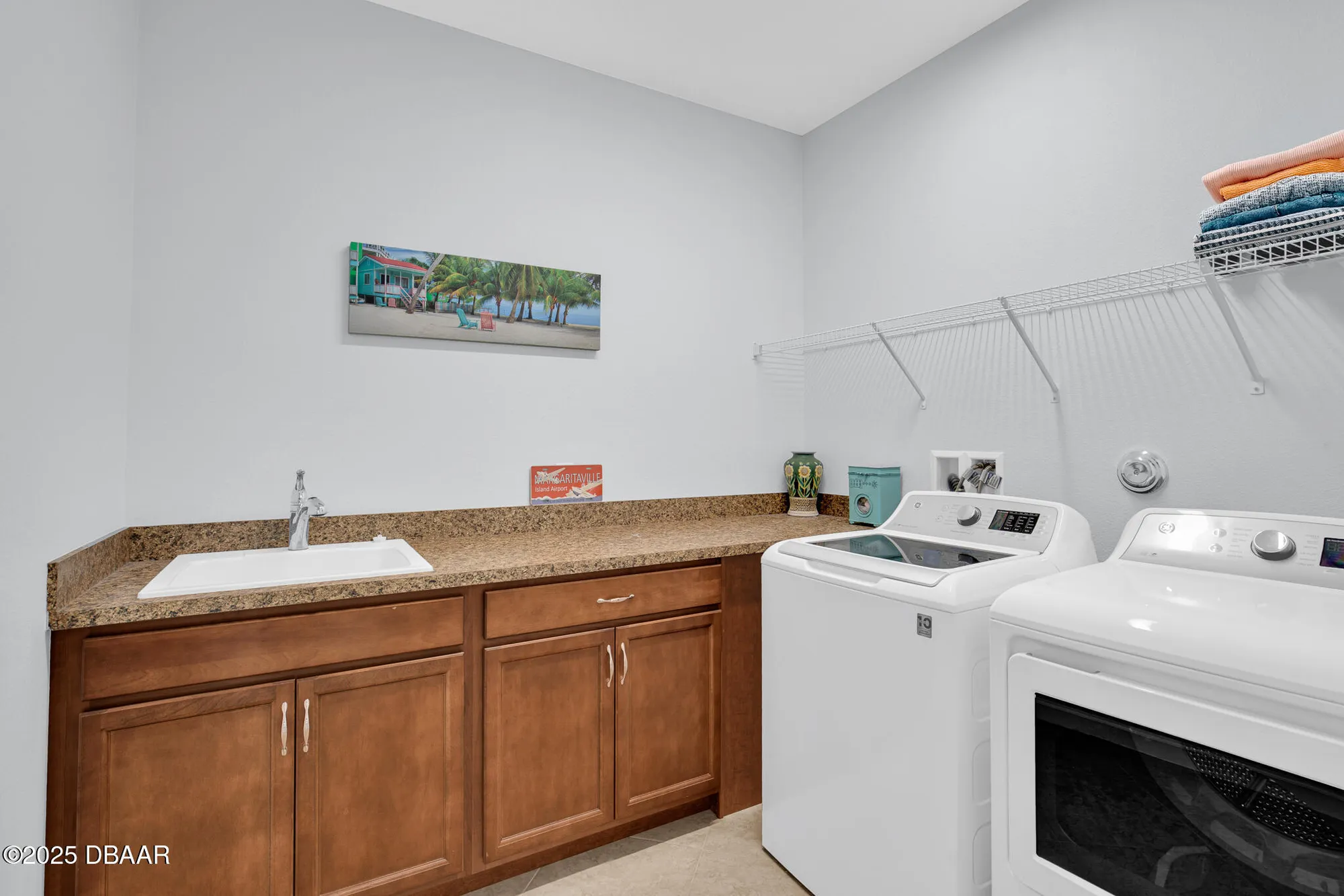 Property Slideshow image 37 of 71 | 933 attitude ave, Daytona Beach, FL, 32124