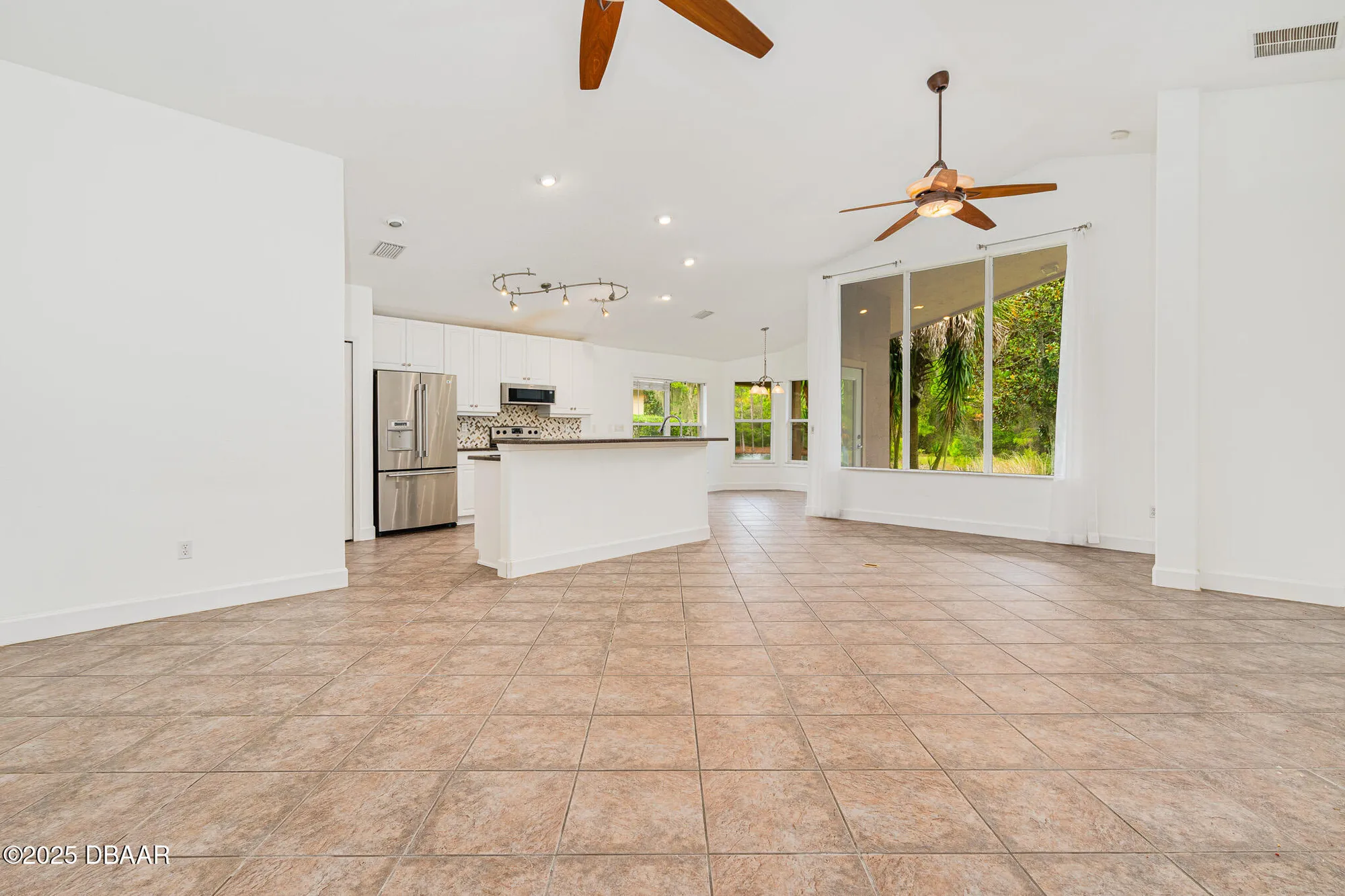Property Slideshow image 4 of 35 | 26 pine harbor dr, Palm Coast, FL, 32137