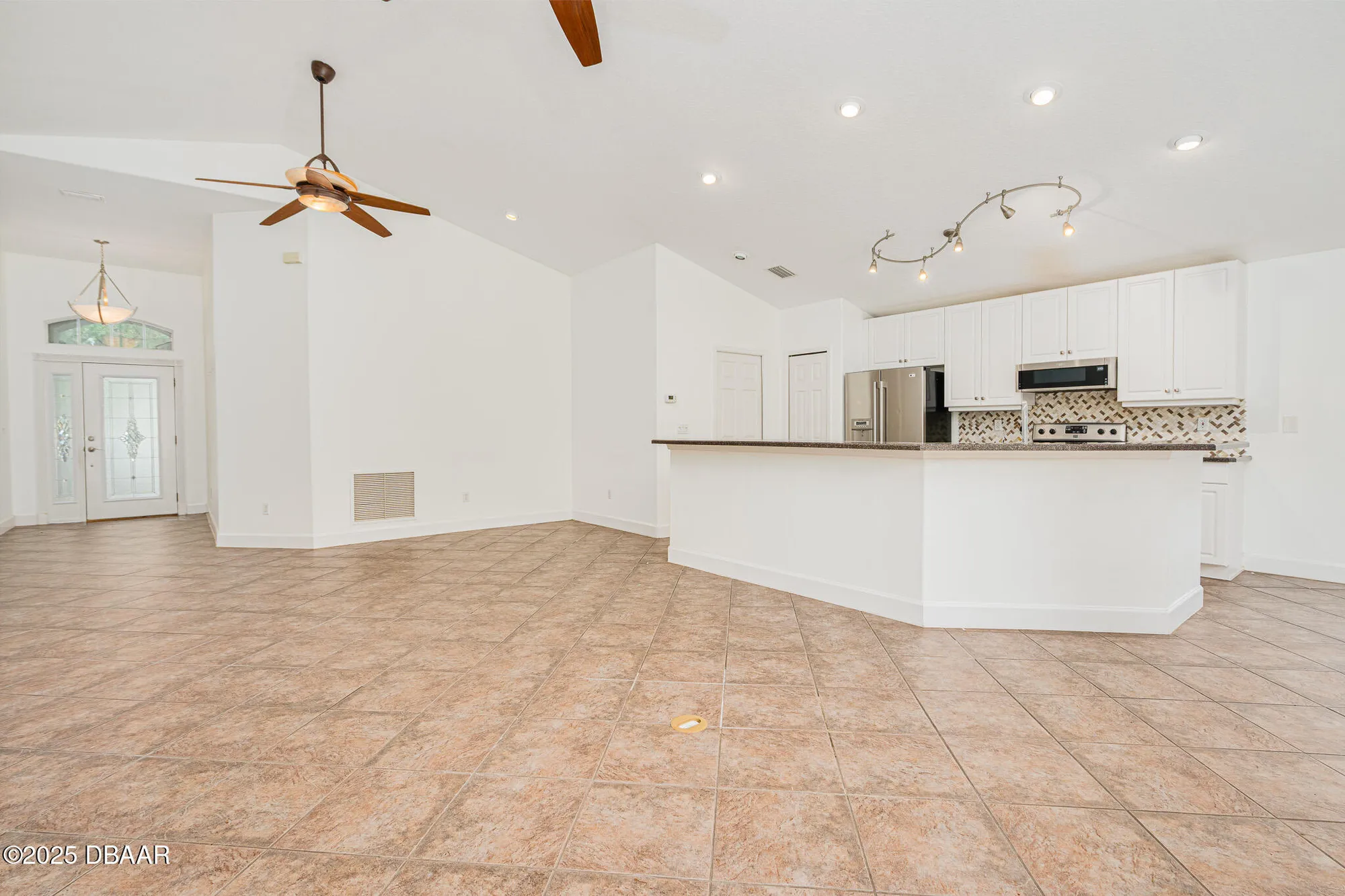 Property Slideshow image 5 of 35 | 26 pine harbor dr, Palm Coast, FL, 32137