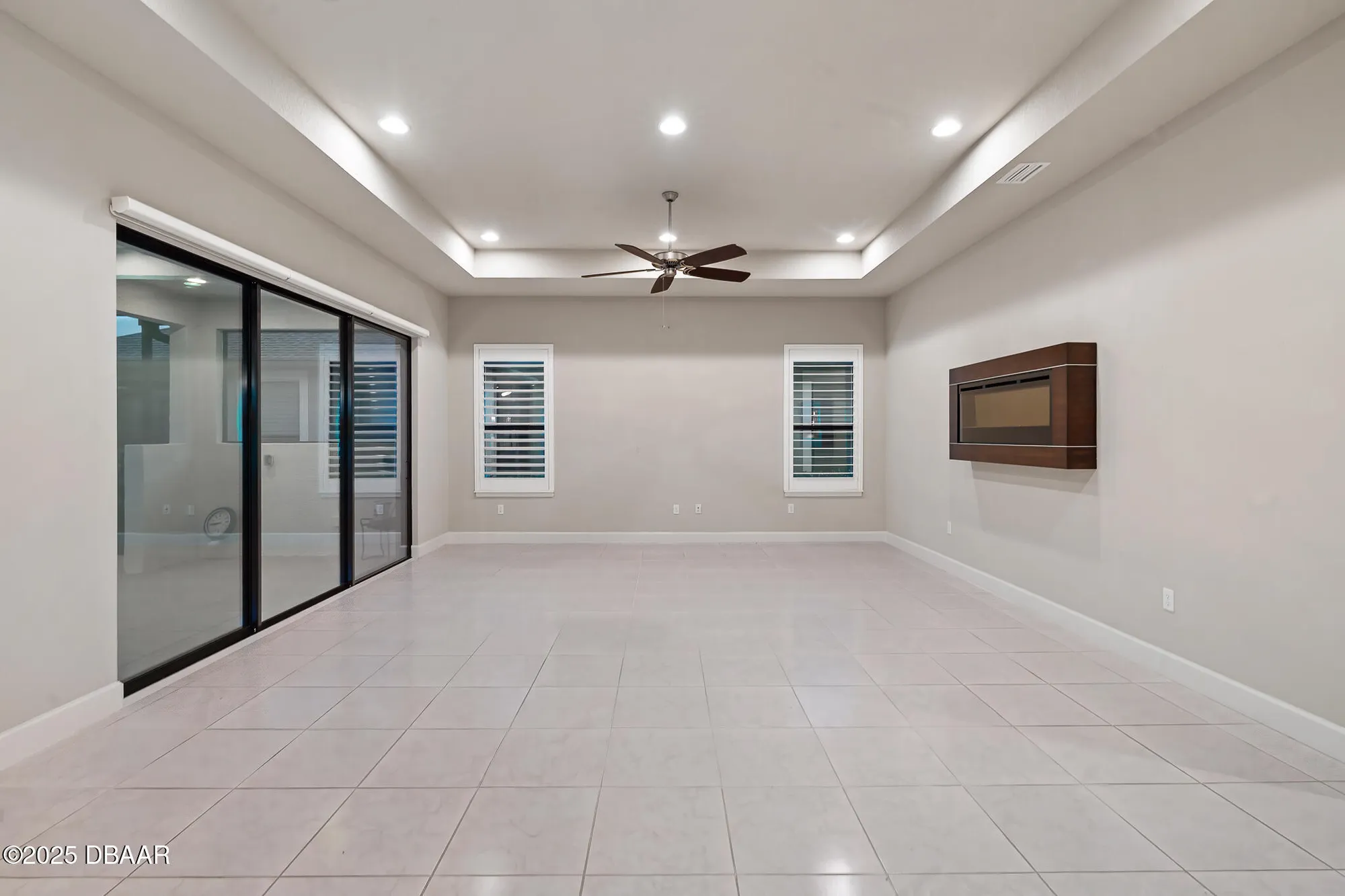 Property Slideshow image 10 of 59 | 626 elk river dr, Ormond Beach, FL, 32174