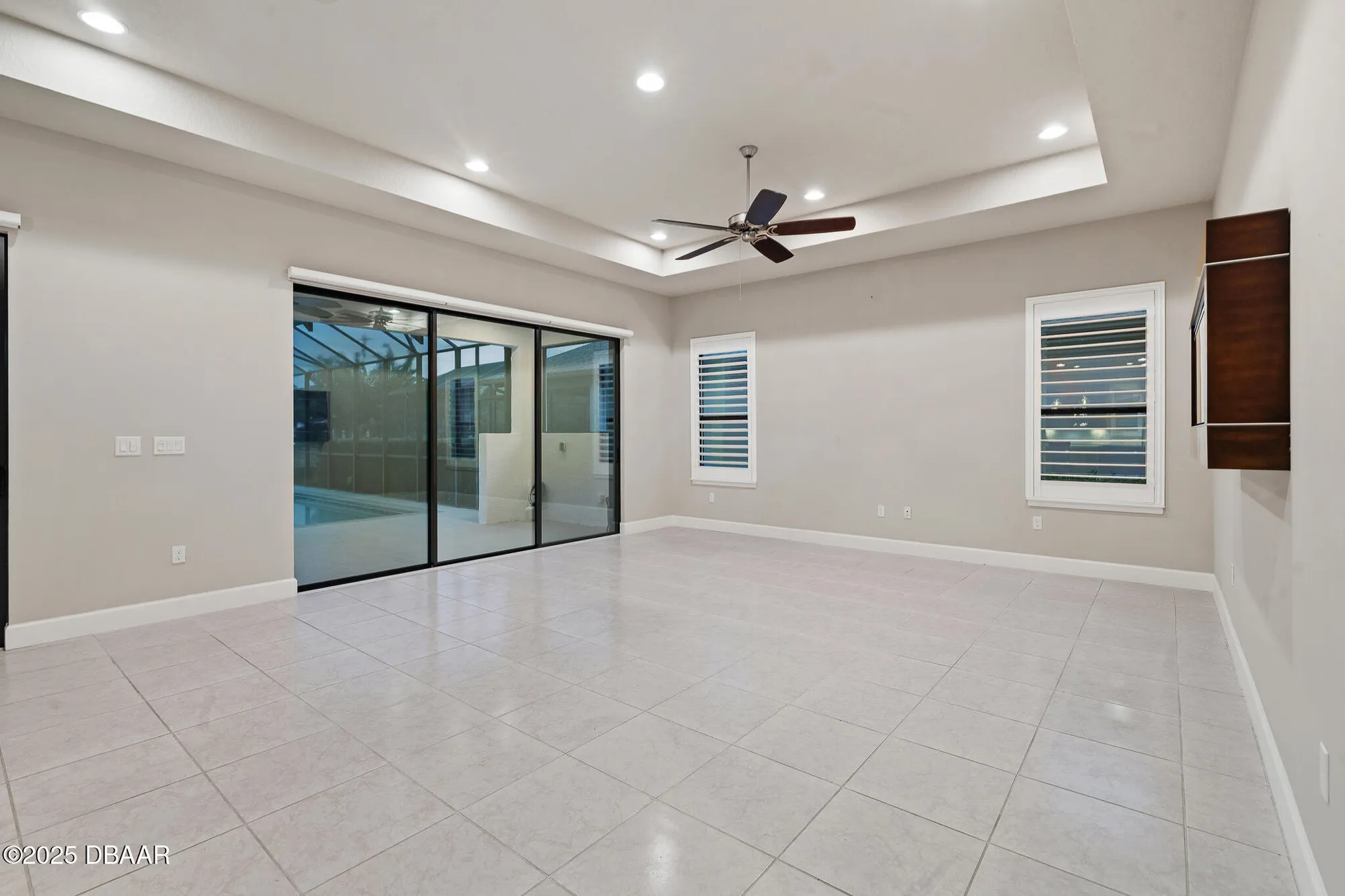 Property Slideshow image 12 of 59 | 626 elk river dr, Ormond Beach, FL, 32174