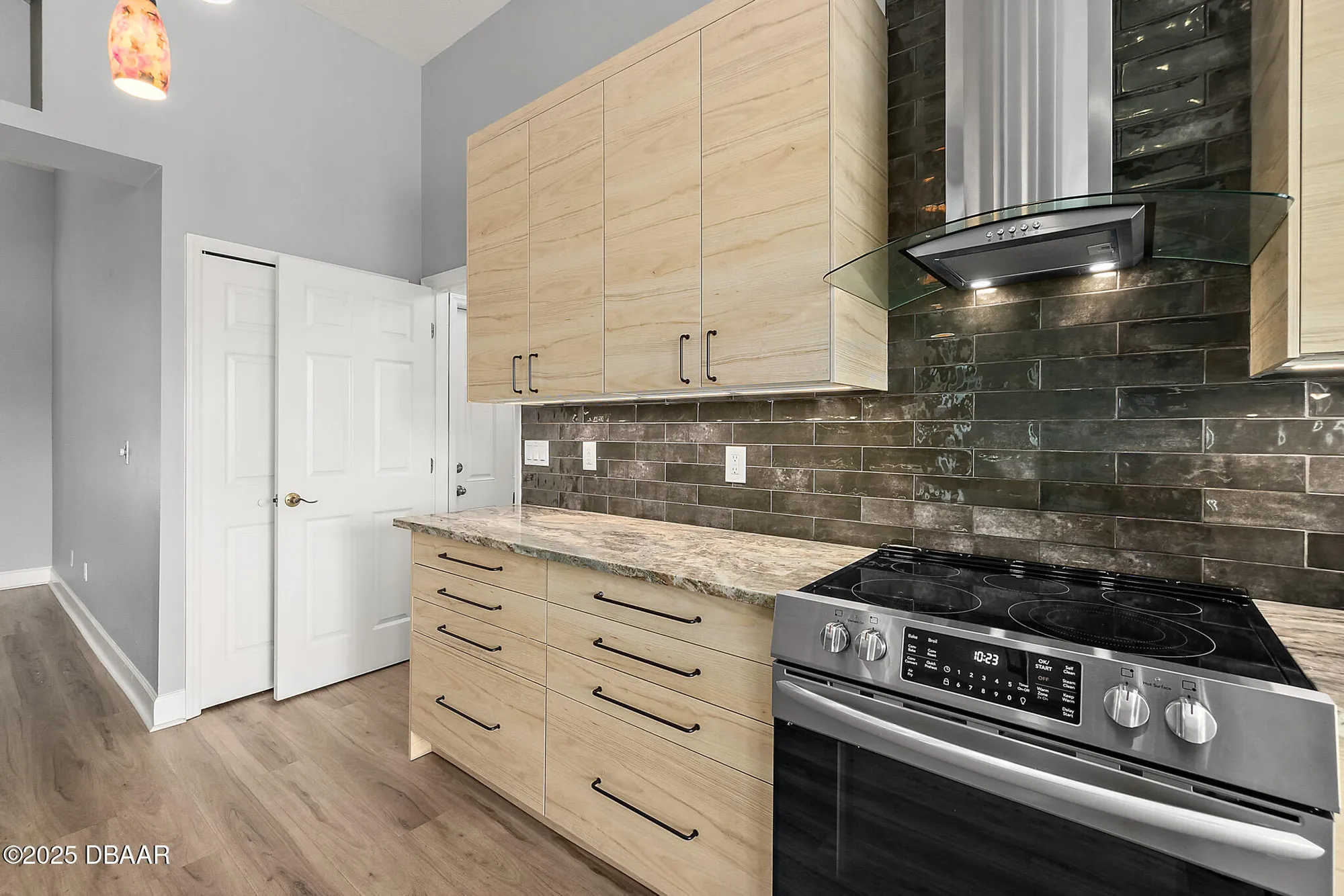 Property Slideshow image 7 of 35 | 1245 hampstead ln, Ormond Beach, FL, 32174