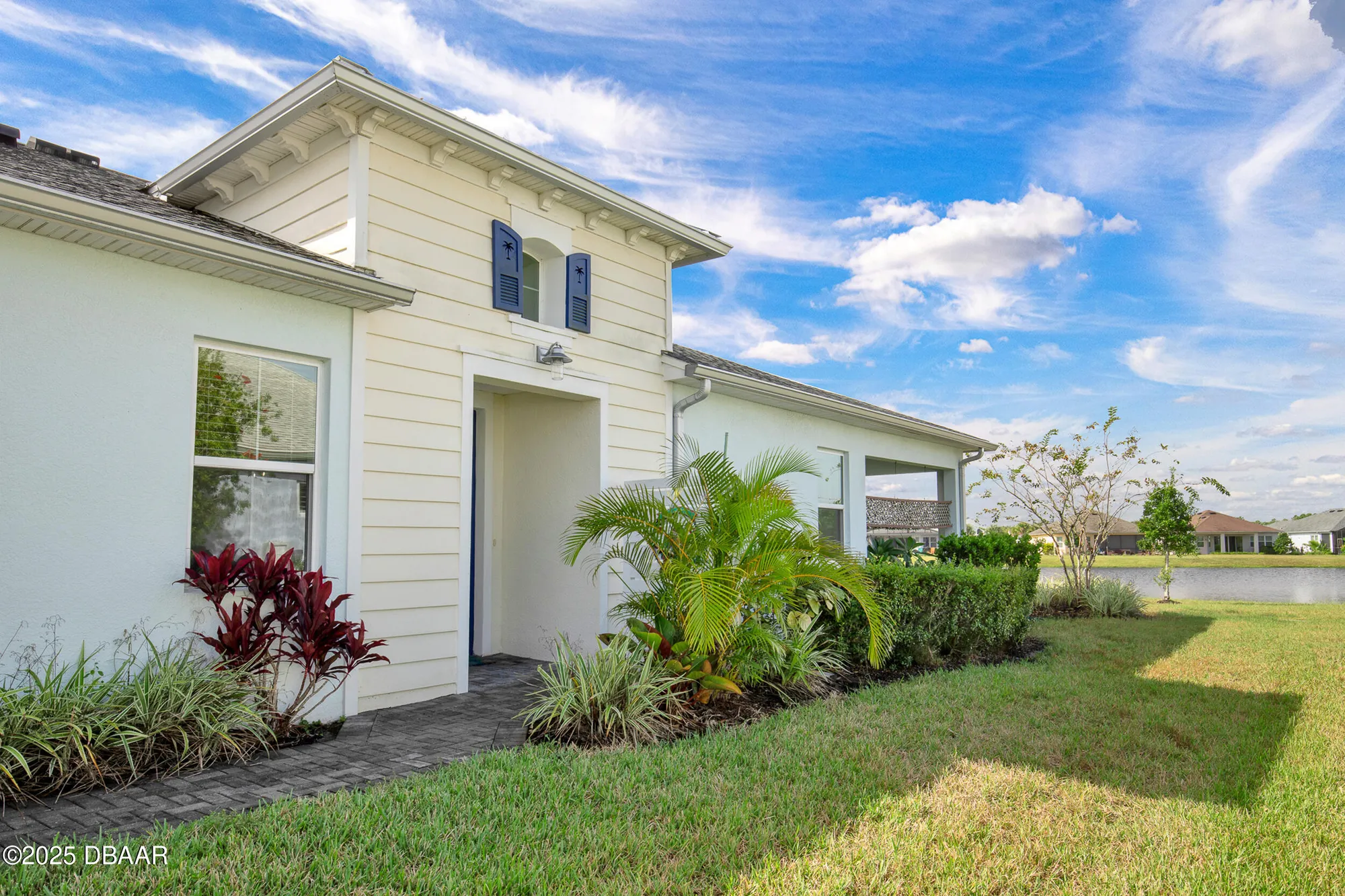 Property Slideshow image 4 of 103 | 319 coral reef way, Daytona Beach, FL, 32124