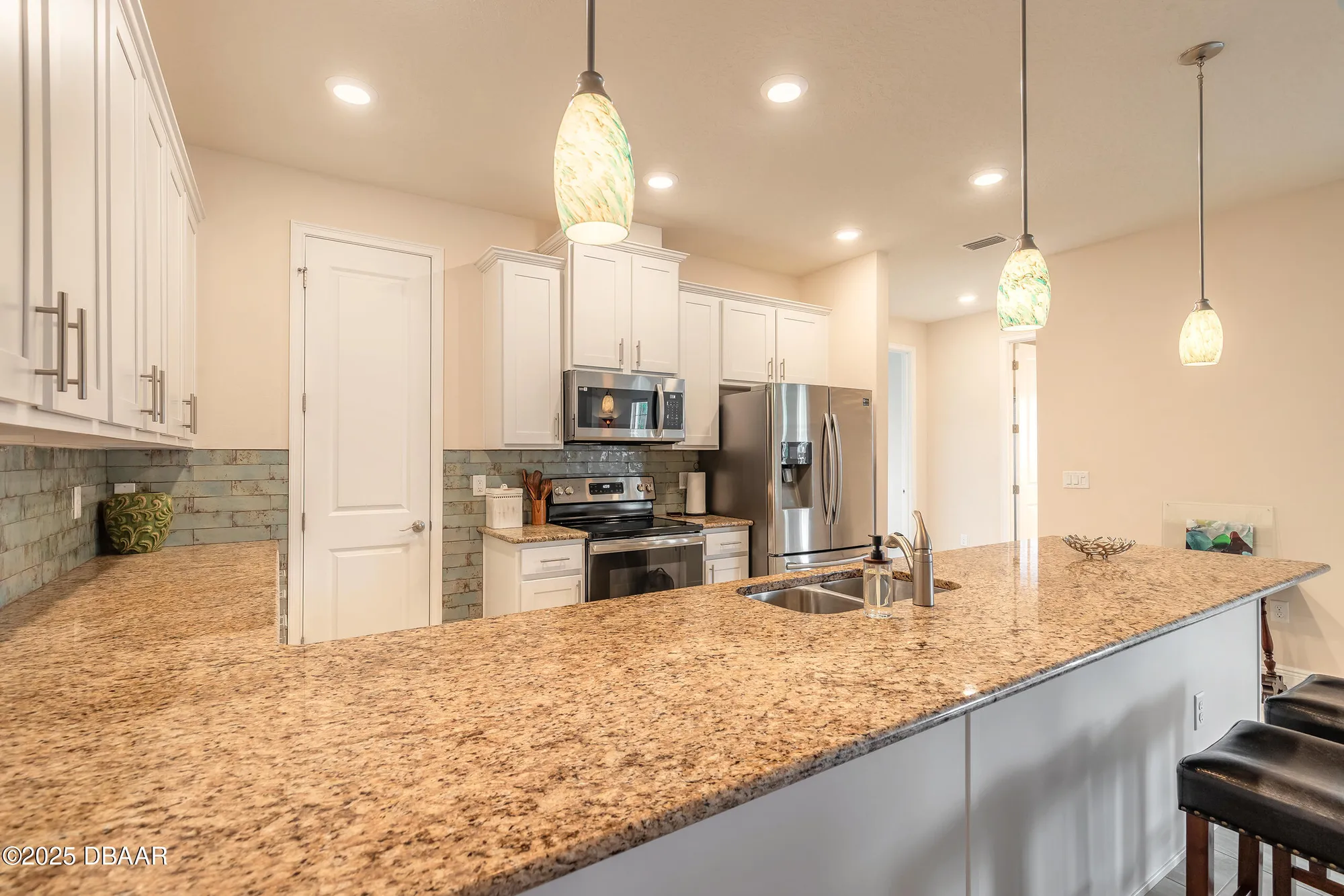 Property Slideshow image 14 of 42 | 3 hawk roost ct, Ormond Beach, FL, 32174