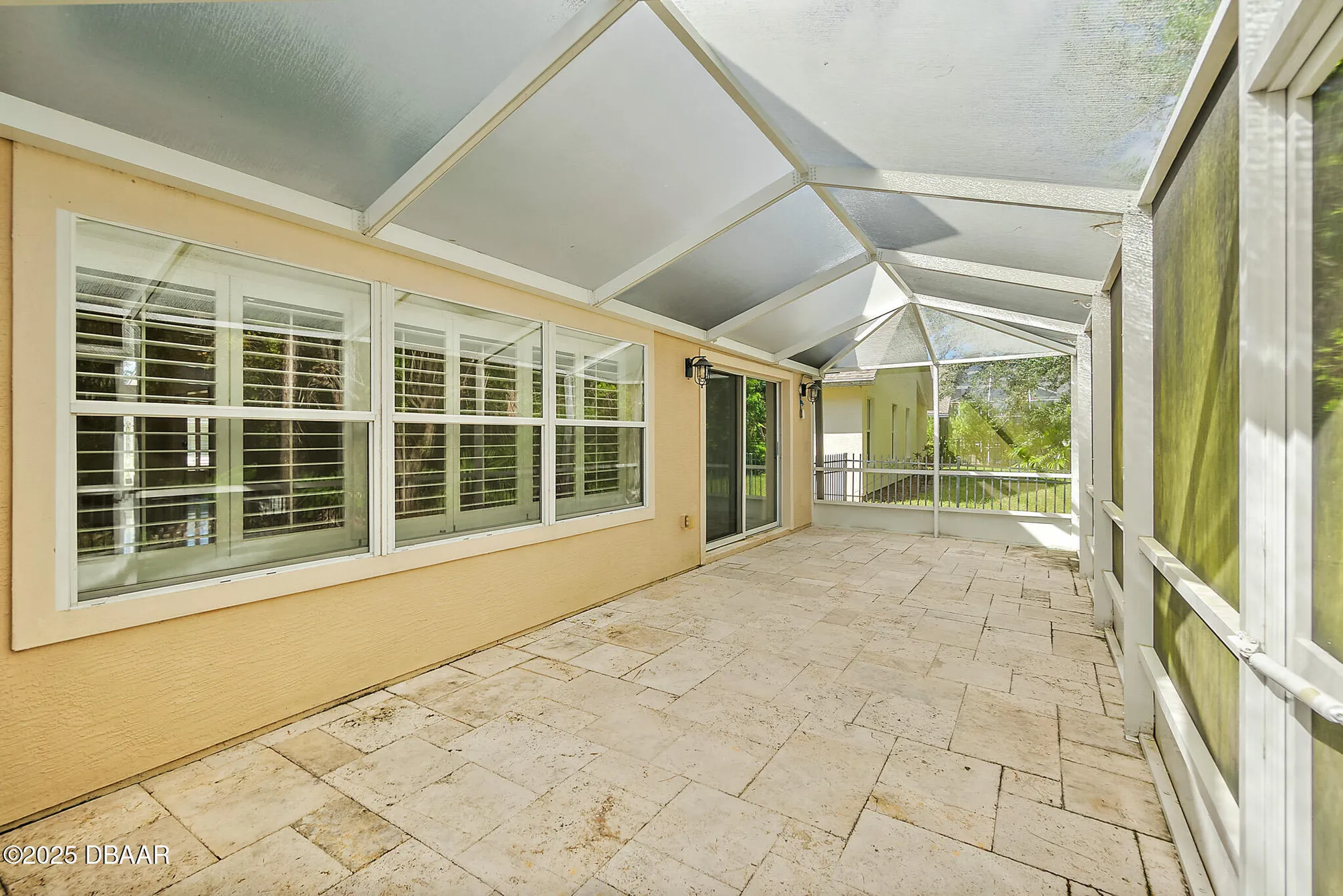Property Slideshow image 26 of 36 | 1223 crown pointe ln, Ormond Beach, FL, 32174