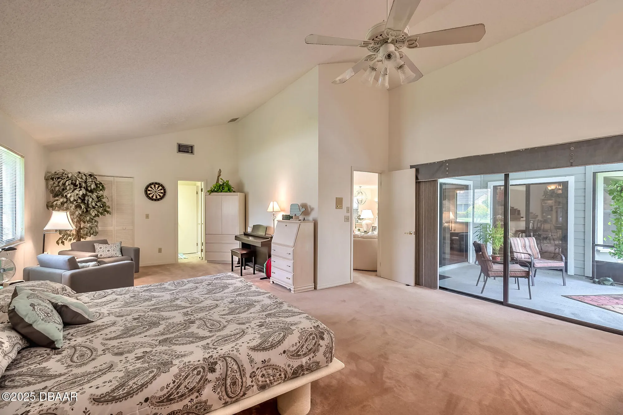 Property Slideshow image 20 of 50 | 157 woodcock ct, Daytona Beach, FL, 32119