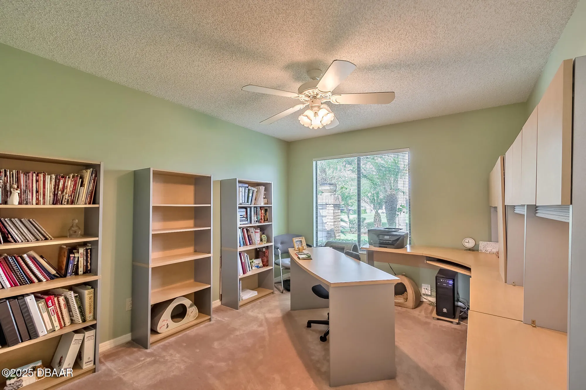 Property Slideshow image 31 of 50 | 157 woodcock ct, Daytona Beach, FL, 32119