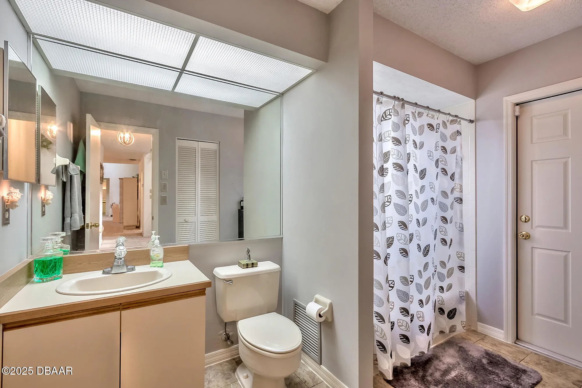 Property Slideshow image 32 of 50 | 157 woodcock ct, Daytona Beach, FL, 32119