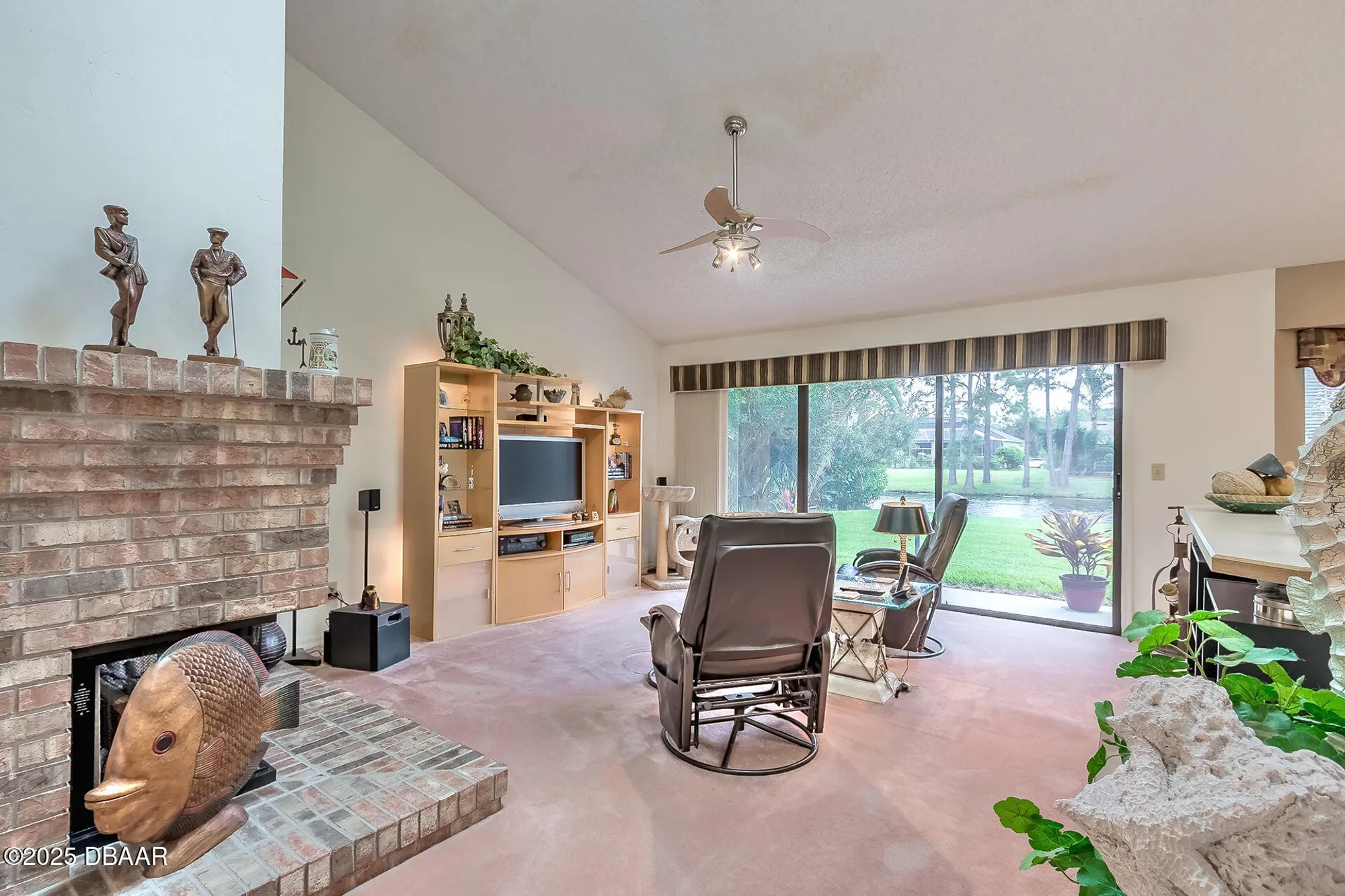 Property Slideshow image 4 of 50 | 157 woodcock ct, Daytona Beach, FL, 32119