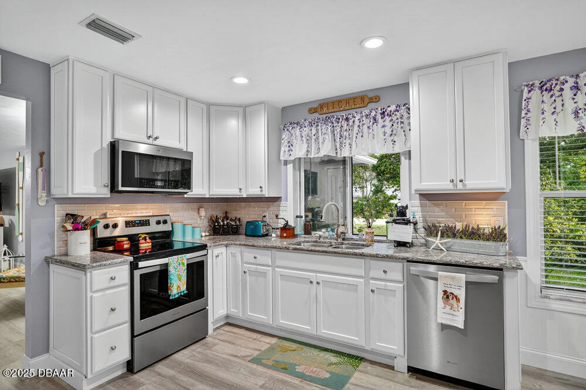 Property Slideshow image 9 of 36 | 129 dusk meadow trl, Port Orange, FL, 32128