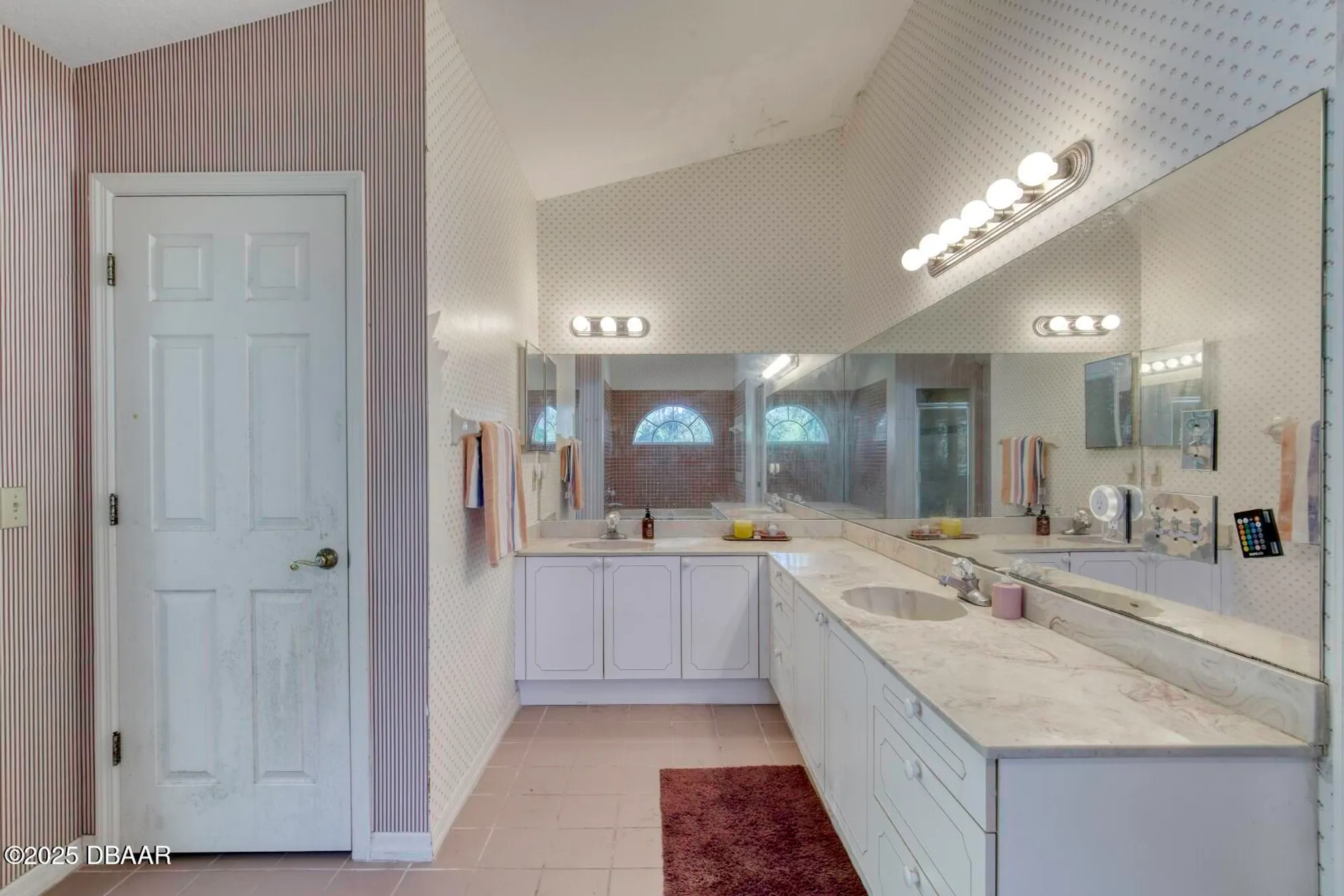 Property Slideshow image 34 of 86 | 105 marbled godwit ct, Daytona Beach, FL, 32119