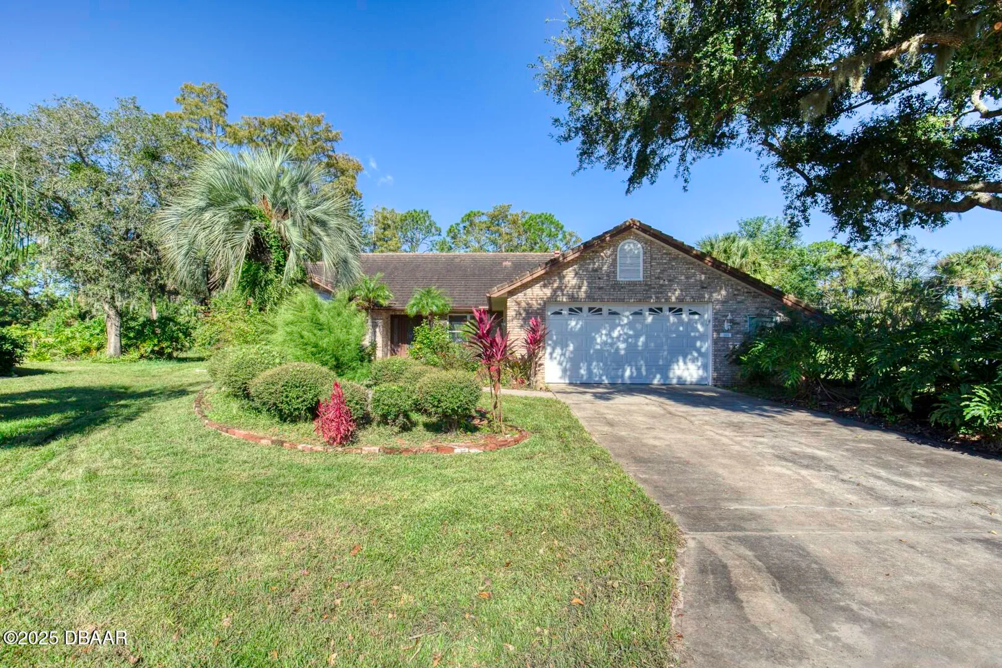 Property Slideshow image 1 of 86 | 105 marbled godwit ct, Daytona Beach, FL, 32119